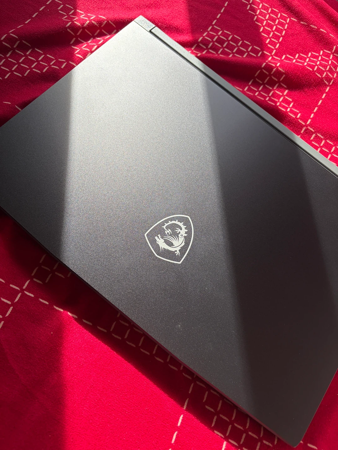 Ryzen 7 Gaming Laptop – RTX 4050 / 16GB / 144Hz