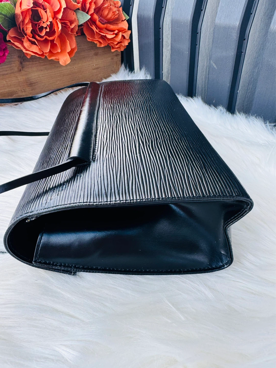 Louis Vuitton Epi Leather Clutch - photo 4