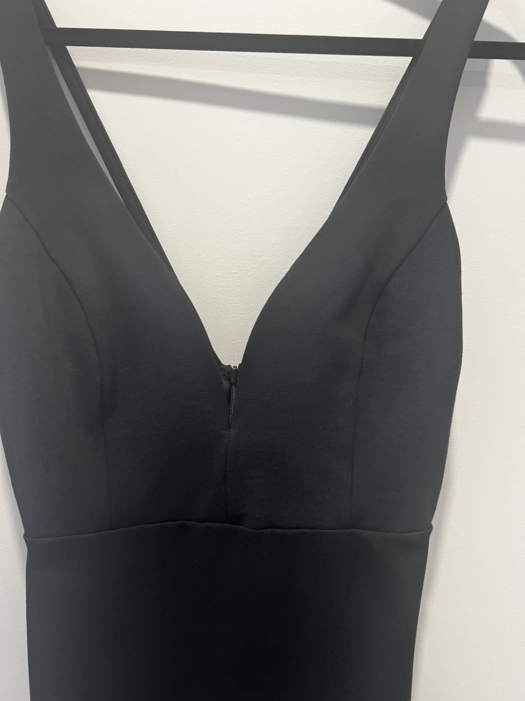 LuLu's Black V-Neck Midi Dress Medium - photo 2