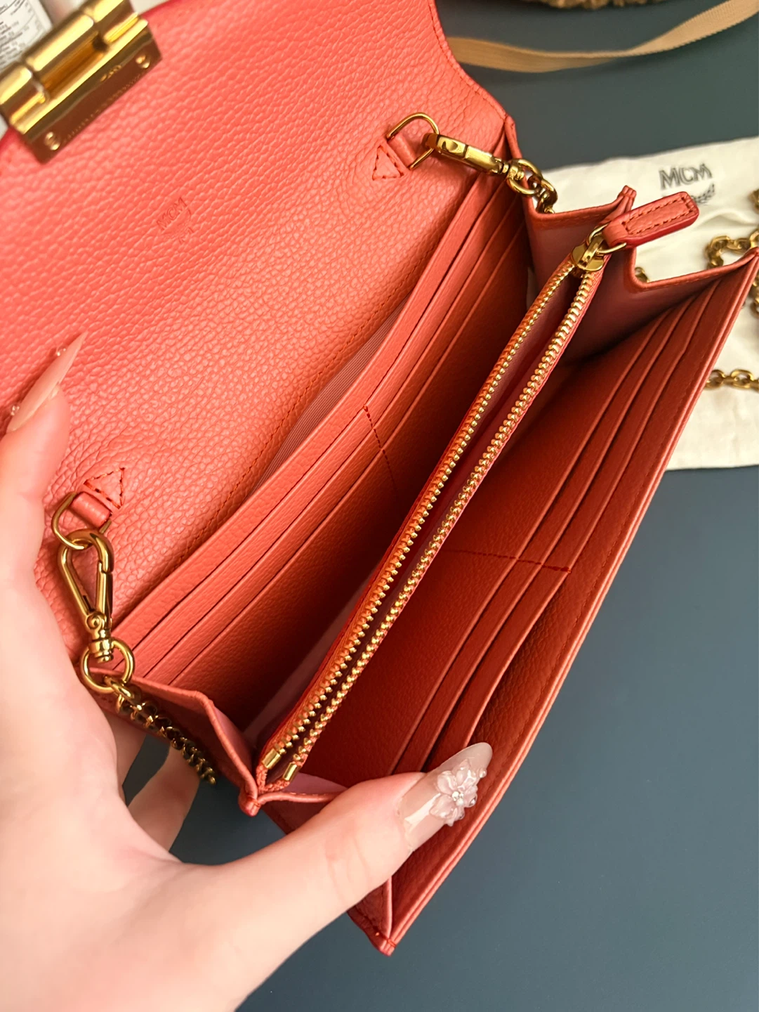 MCM Studded Pink Leather Wallet with Chain（ authentic) - photo 3
