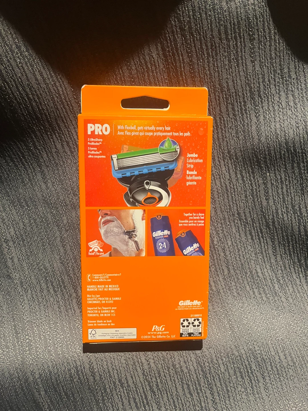 Gillette Fusion5 Proglide Razor and 2 Cartridges - photo 2
