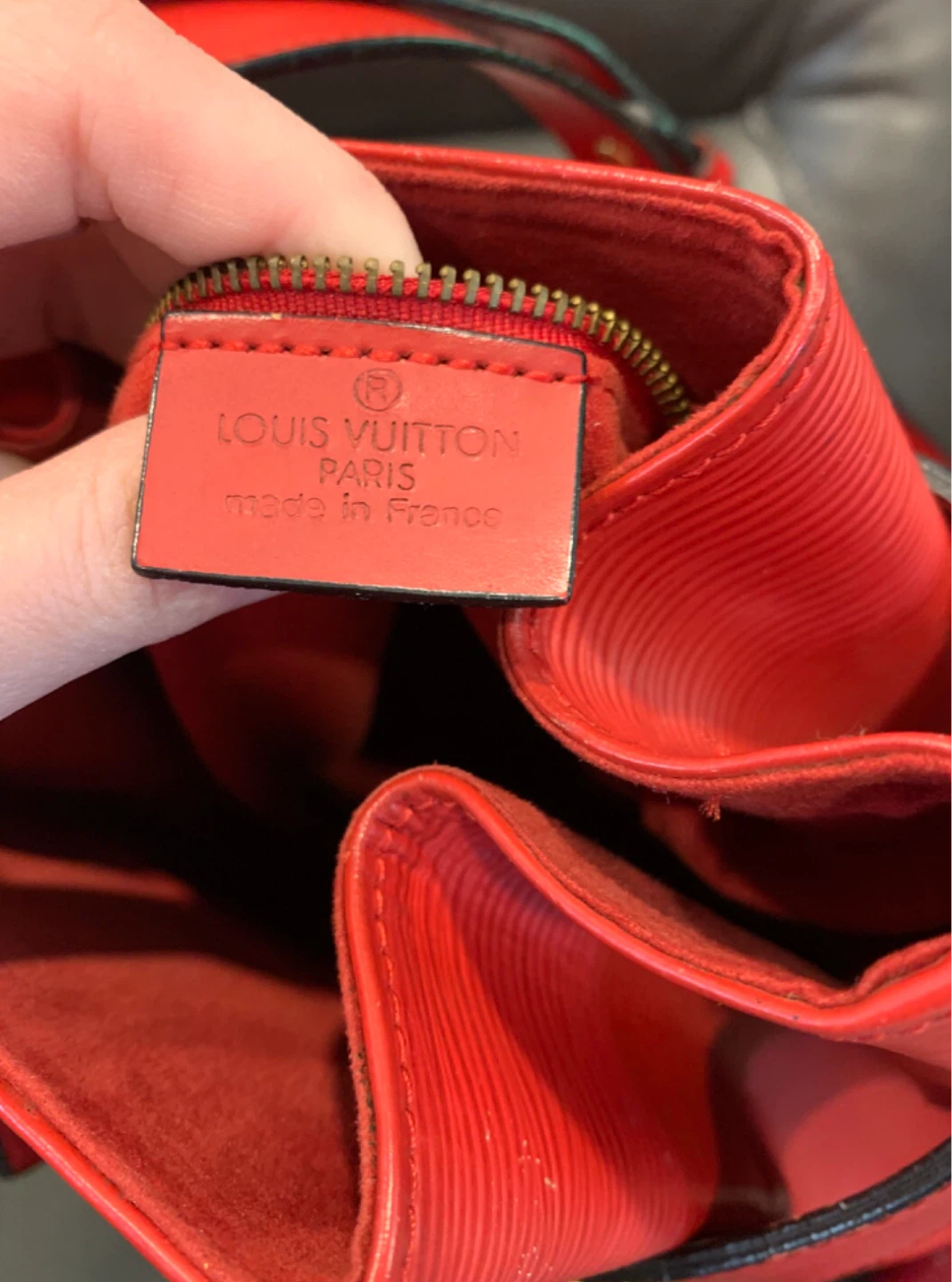 LV Bucket bag and matching Wallet - photo 2