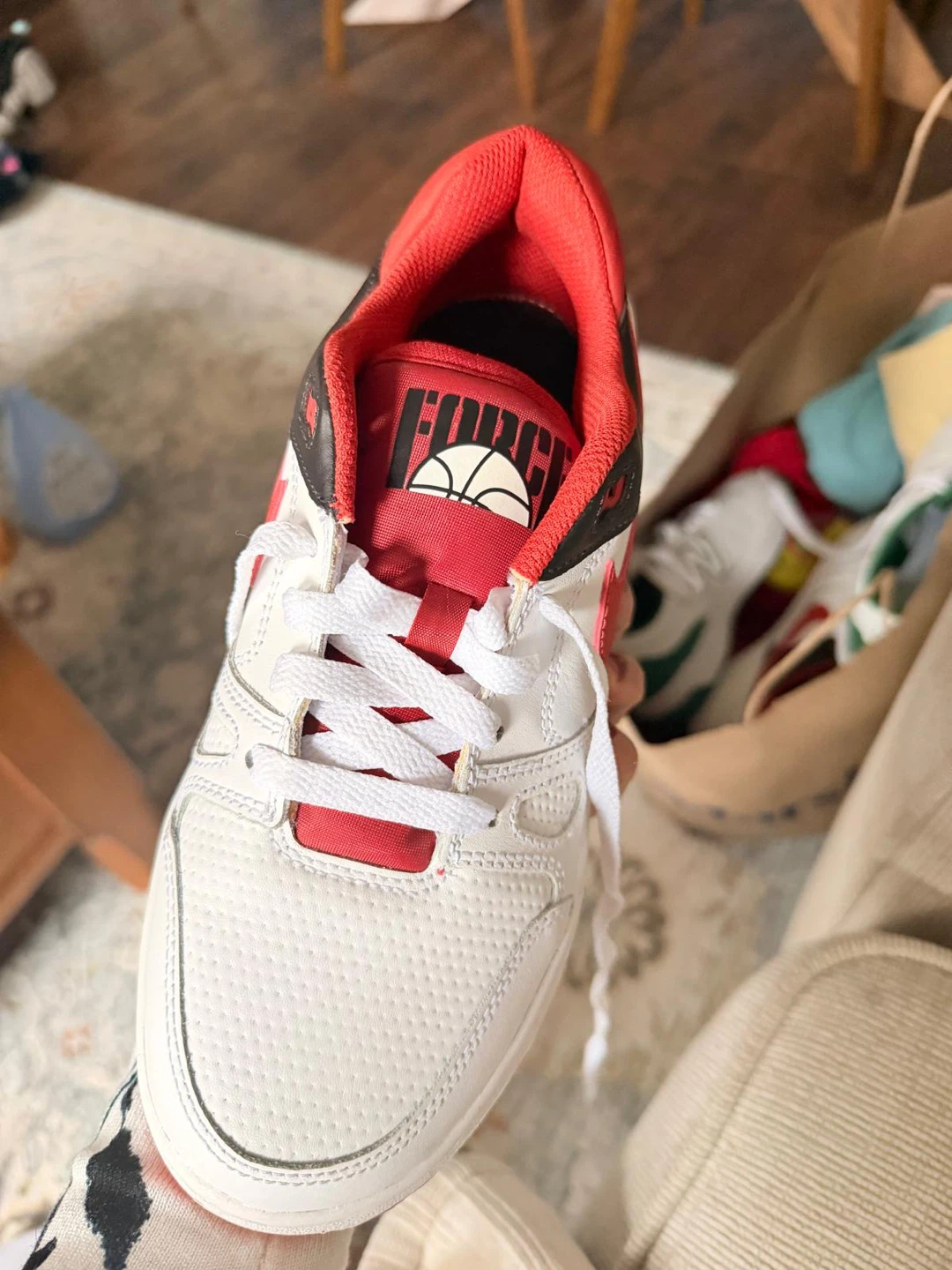 Nike Air Force 1 LV8 White Red Shoes FV5929-100 Size 5Y - photo 2