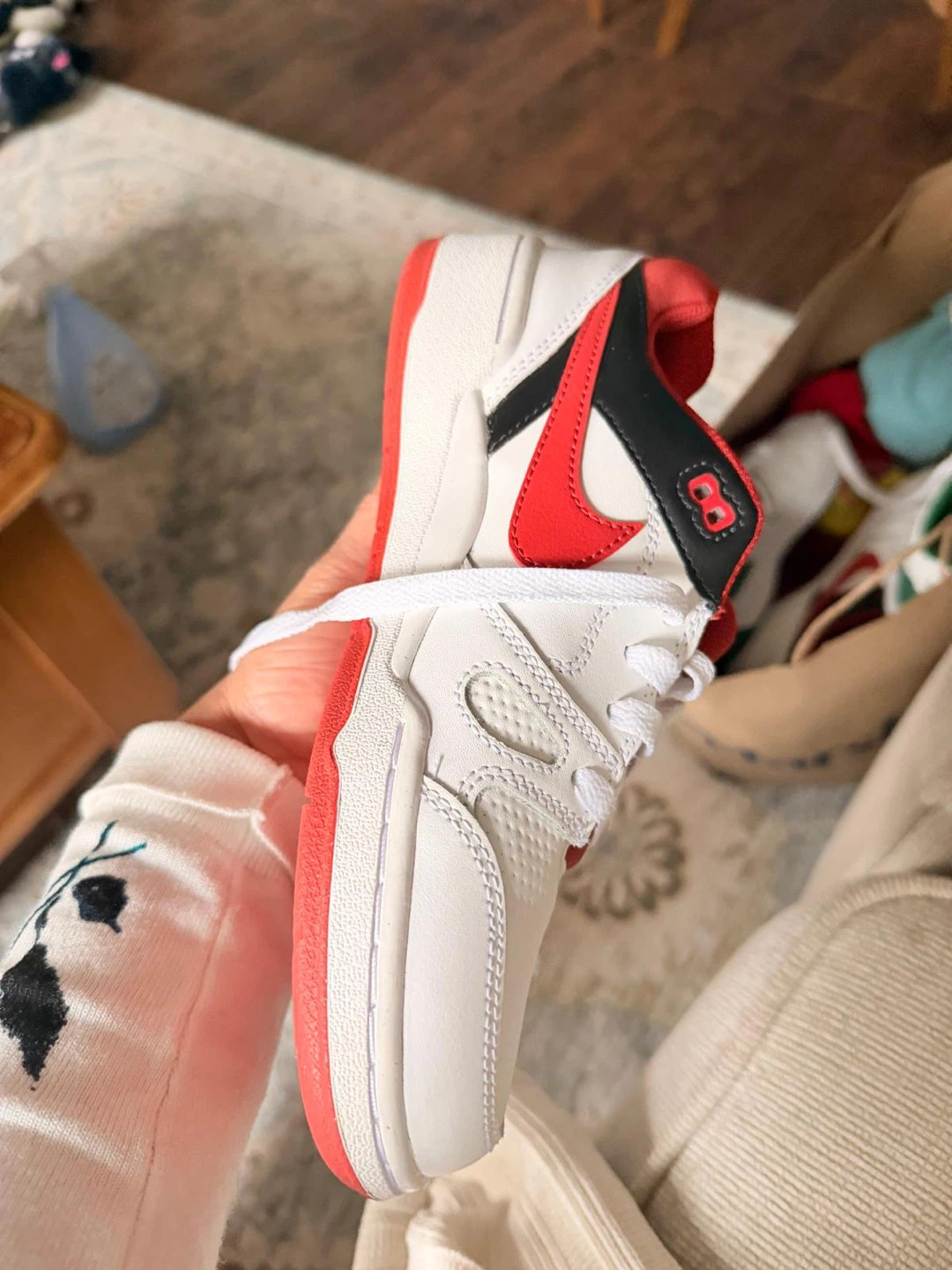 Nike Air Force 1 LV8 White Red Shoes FV5929-100 Size 5Y - photo 3