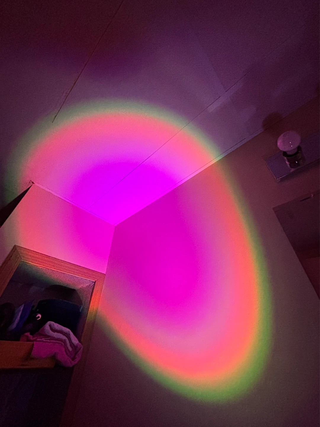 Sunset Projection Lamp - photo 3
