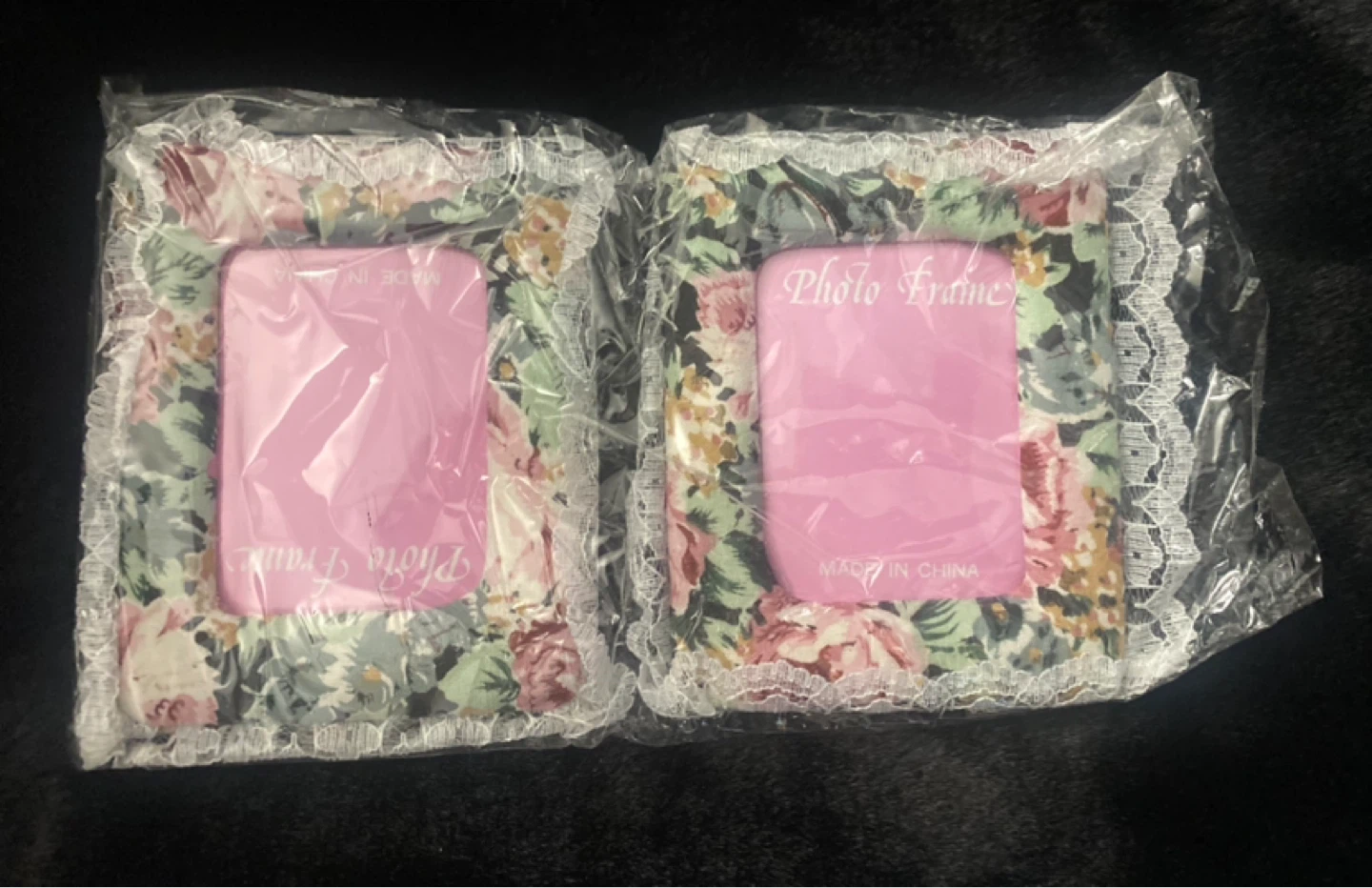 Set of 2 Floral Photo Frames with Lace Trim