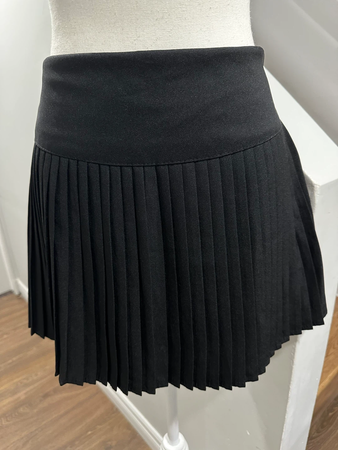 Black Pleated Mini Skirt