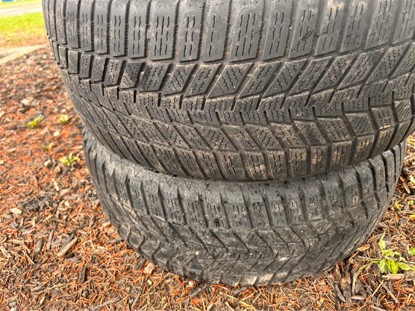 Continental winter Tires - Set of 2 - photo 4