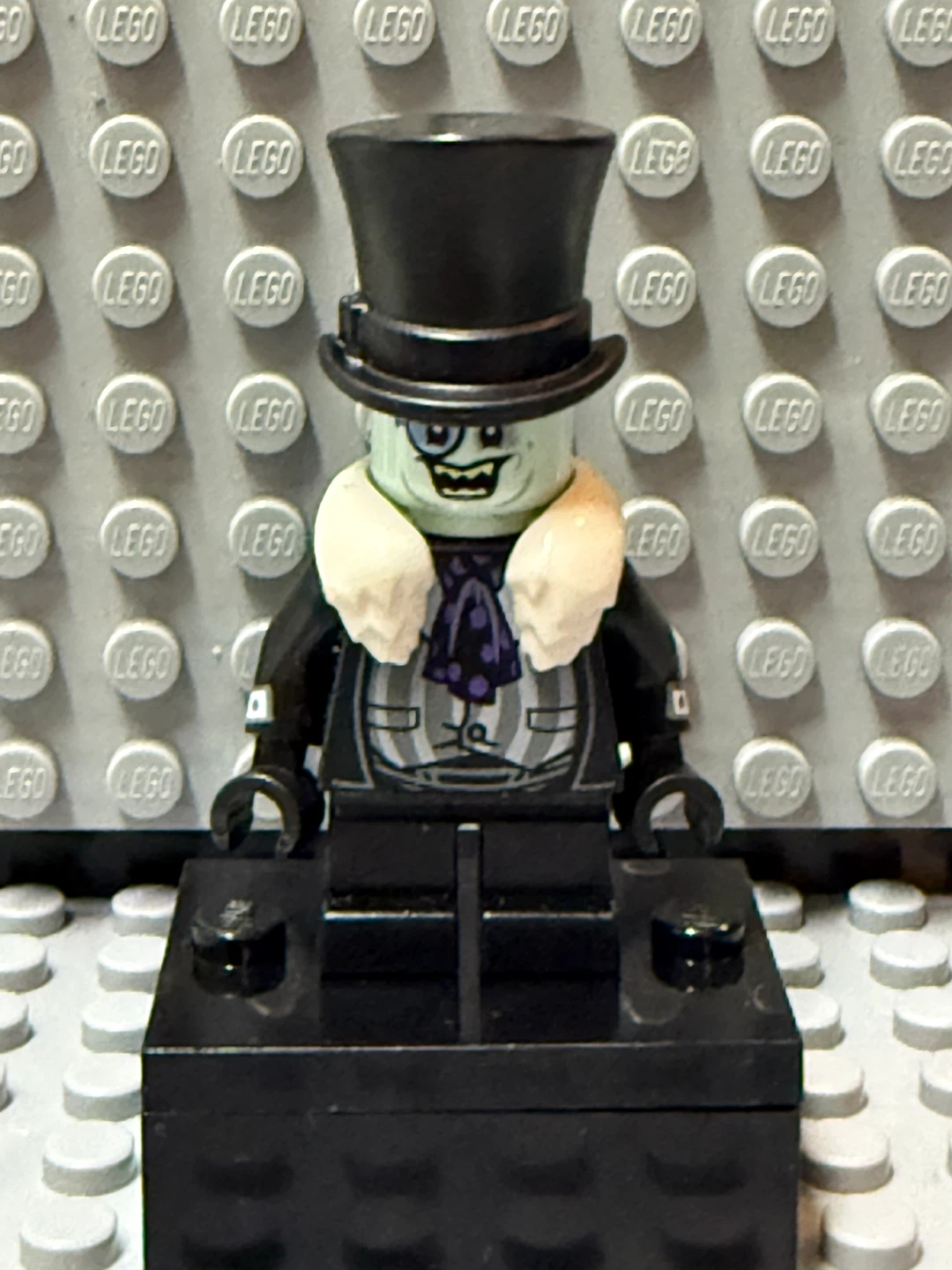 LEGO DC Batman Minifigures - photo 4