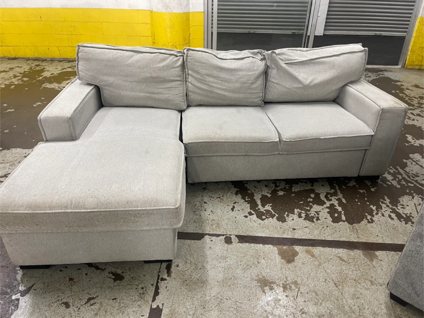 Light Gray Sectional Sofa with Storage Chaise - photo 3