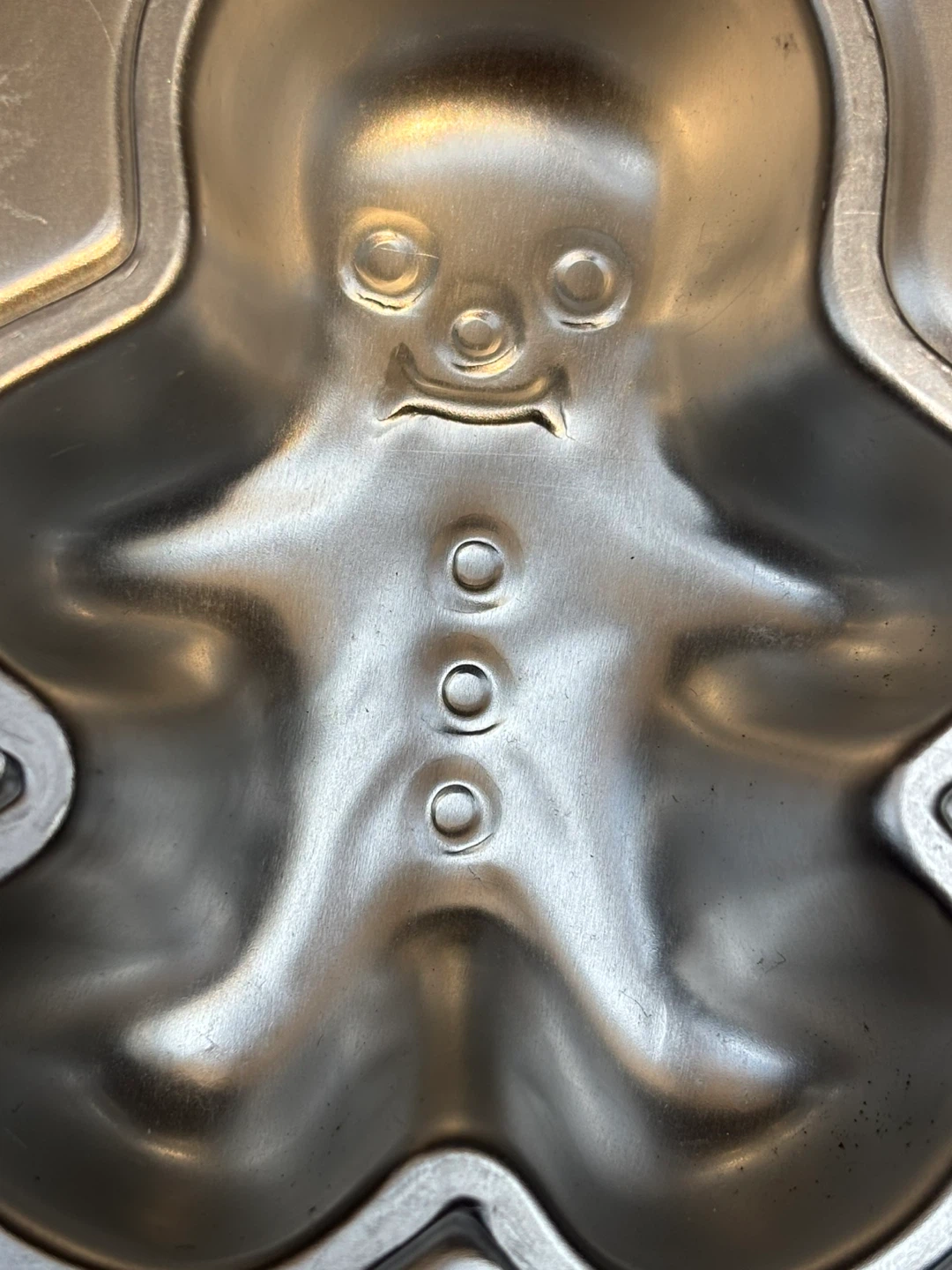 vintage Wilton Gingerbread Man Muffin Pan 4-Cavity - photo 2