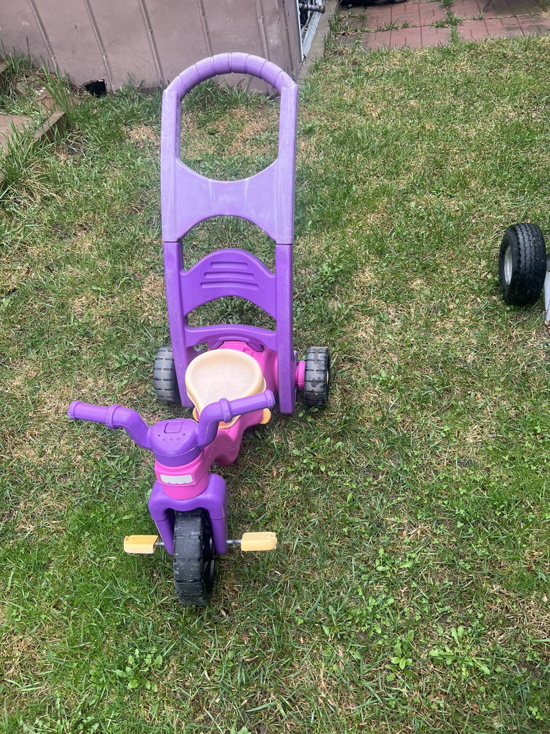 Kids Tricycle with Push Handle