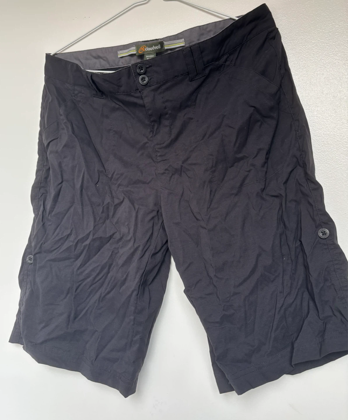 Cloudveil Black Cargo Shorts Size M