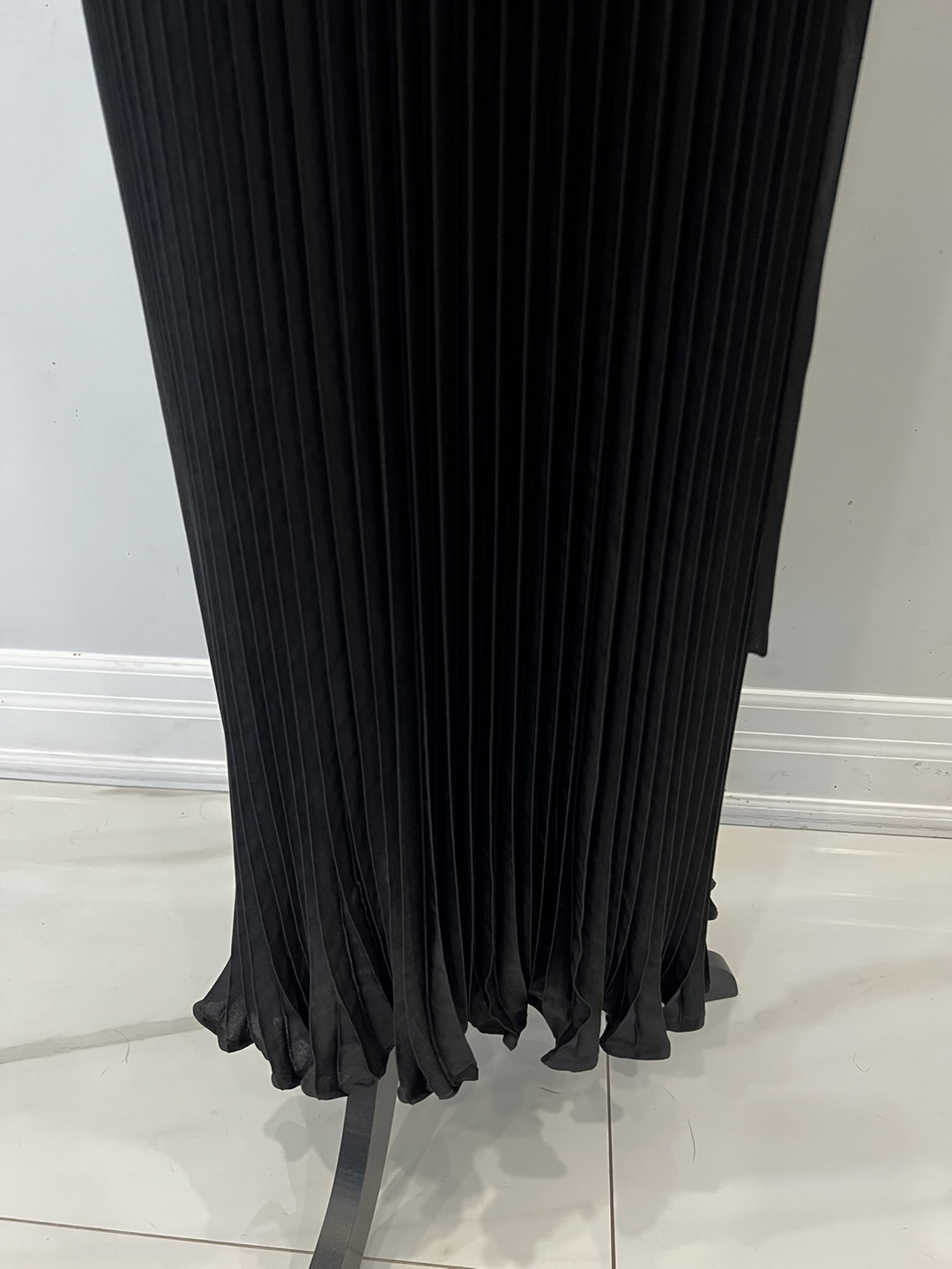 NEW Banana Republic Black Pleated Halter Maxi Dress - photo 5