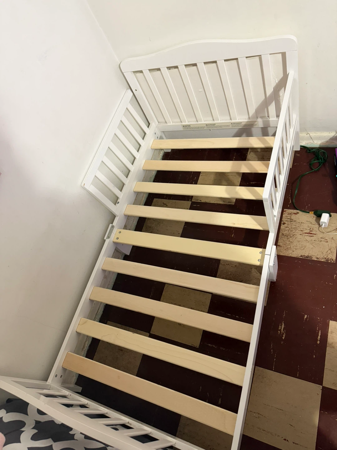Toddler white bed - photo 2