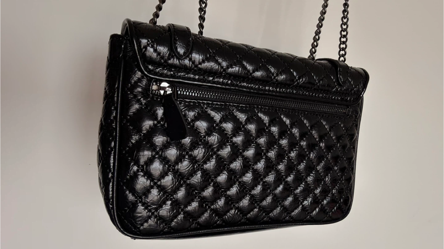 Black Guess Quilted Shoulder Bag - photo 3