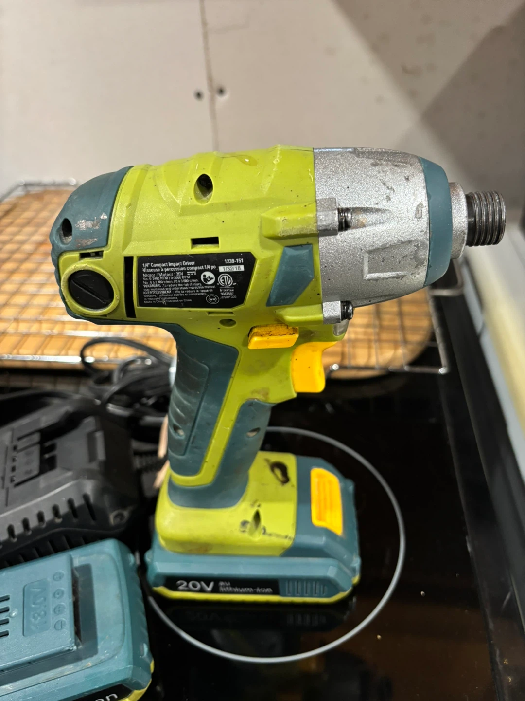 Radley 20V Impact Driver with Two Batteries and Charger - photo 4