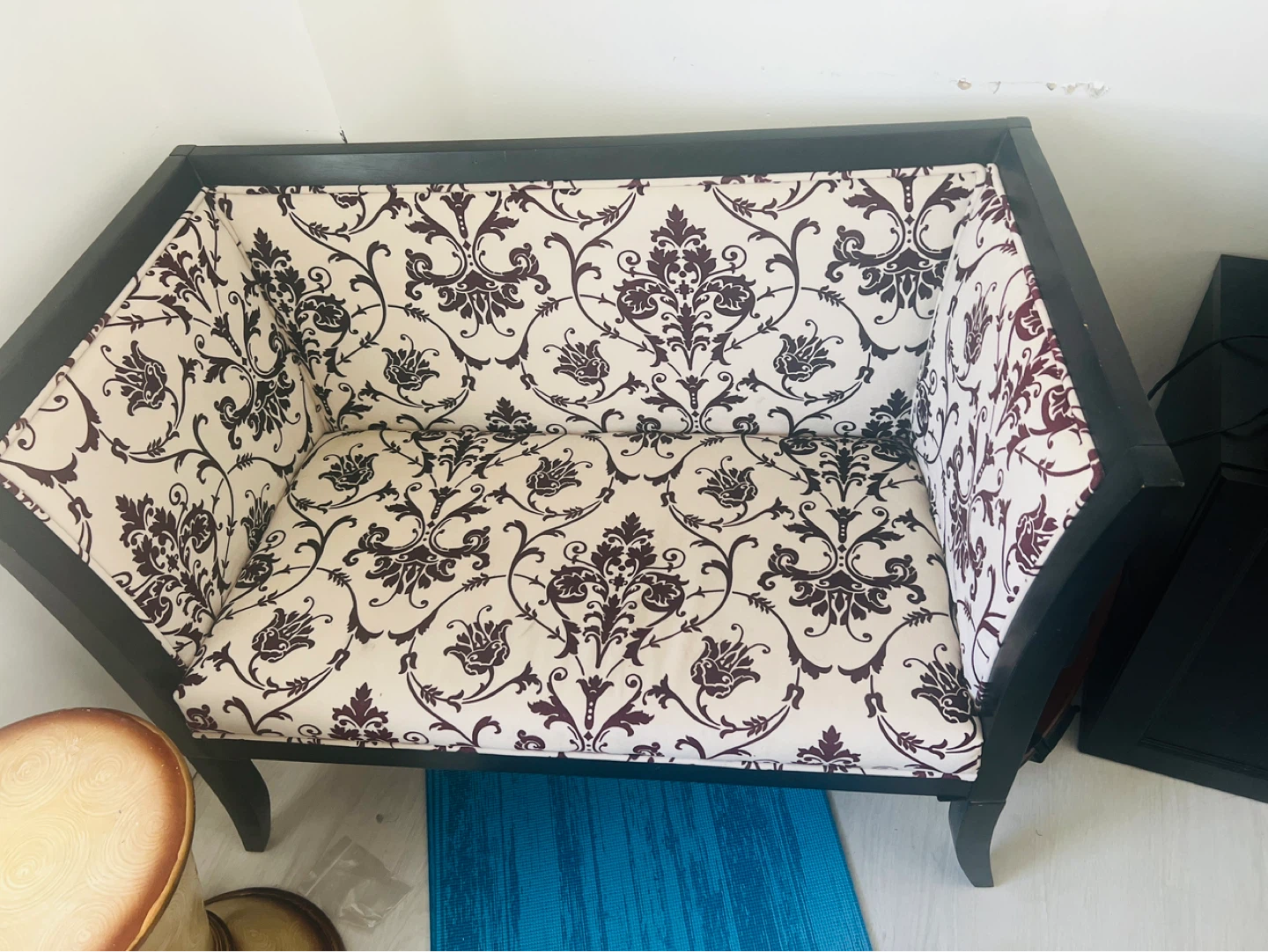 Sette with damask pattern - photo 2