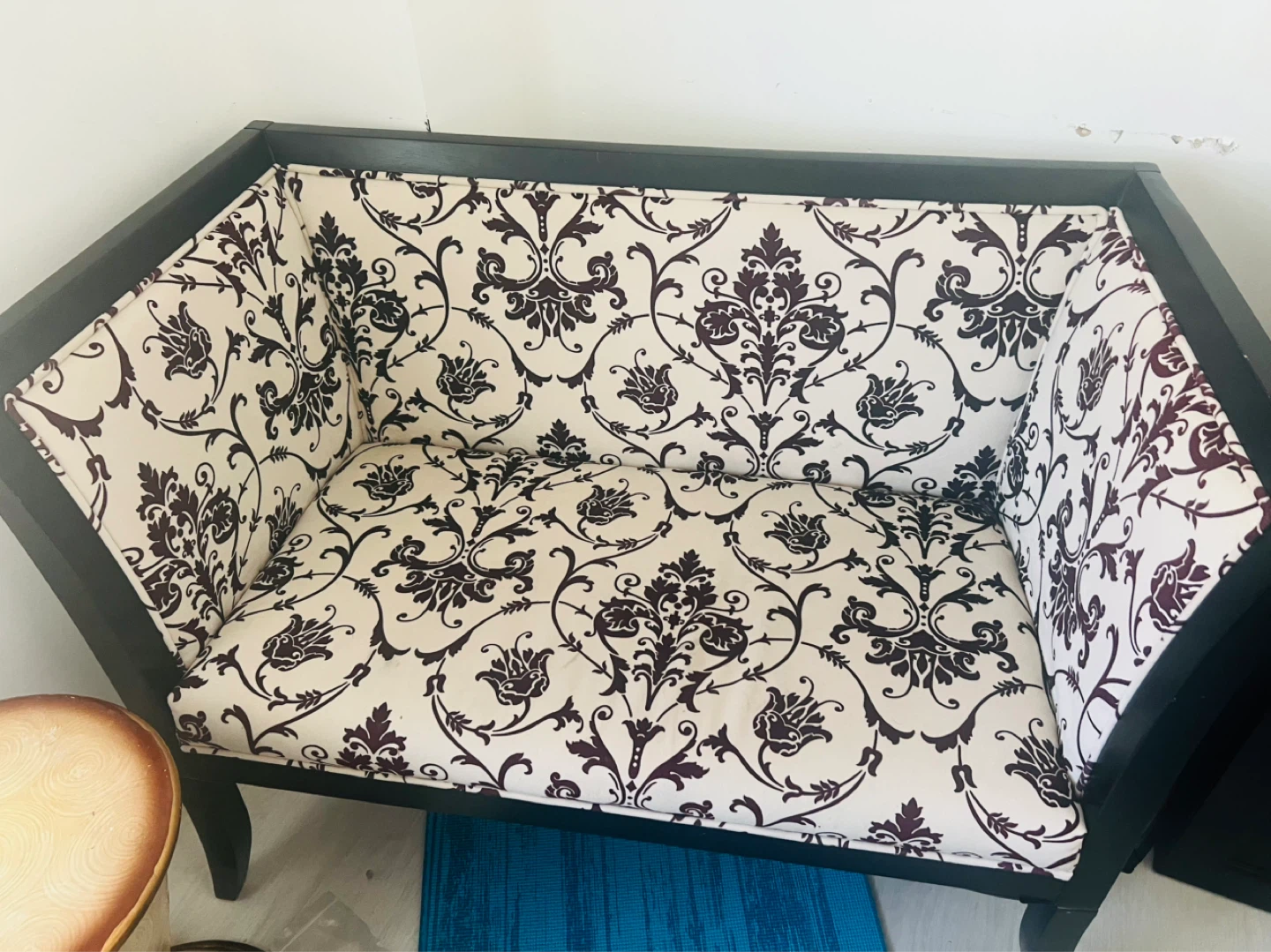 Sette with damask pattern - photo 3