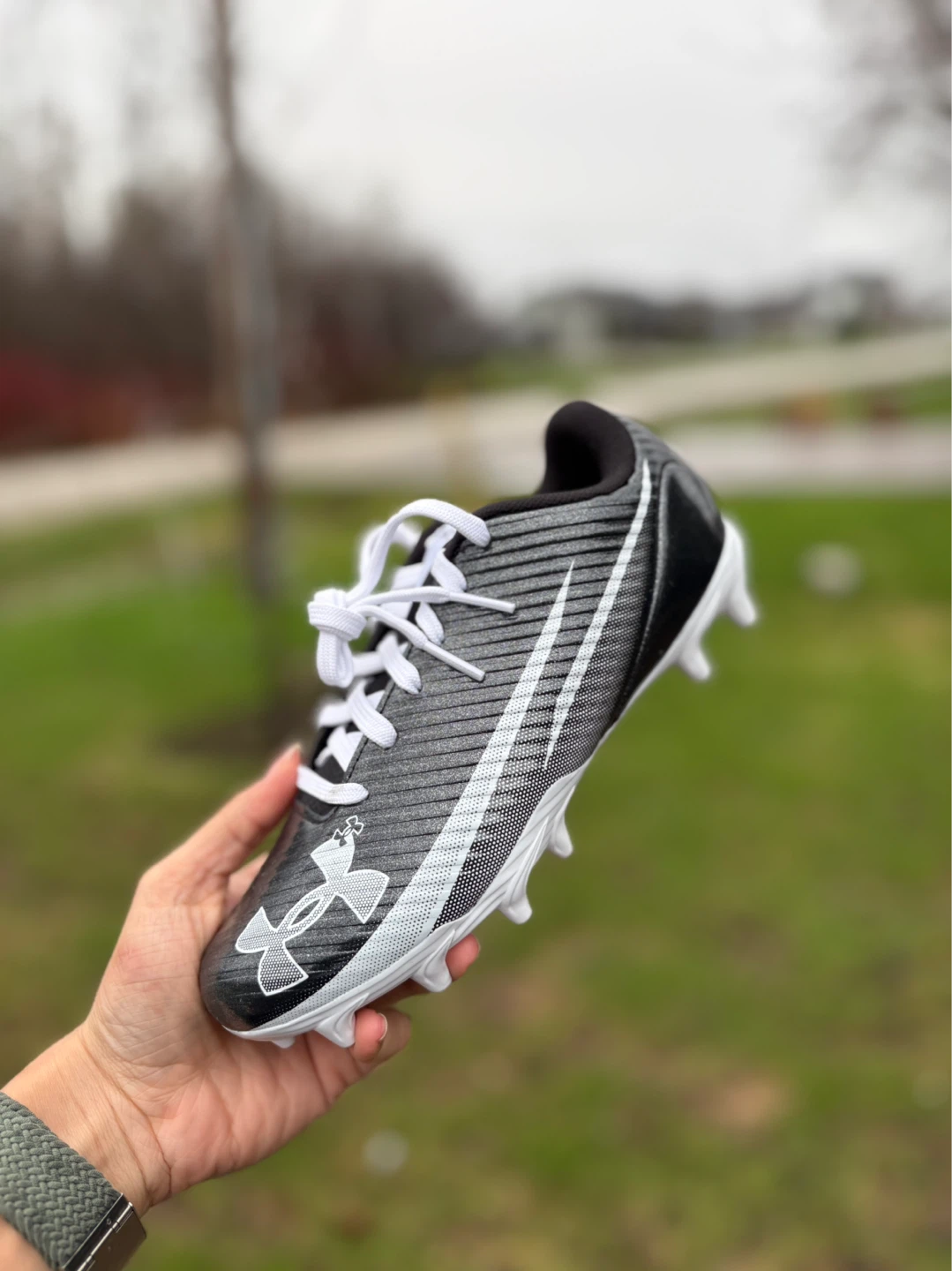 Under Armour Football Cleats Black/White - photo 2