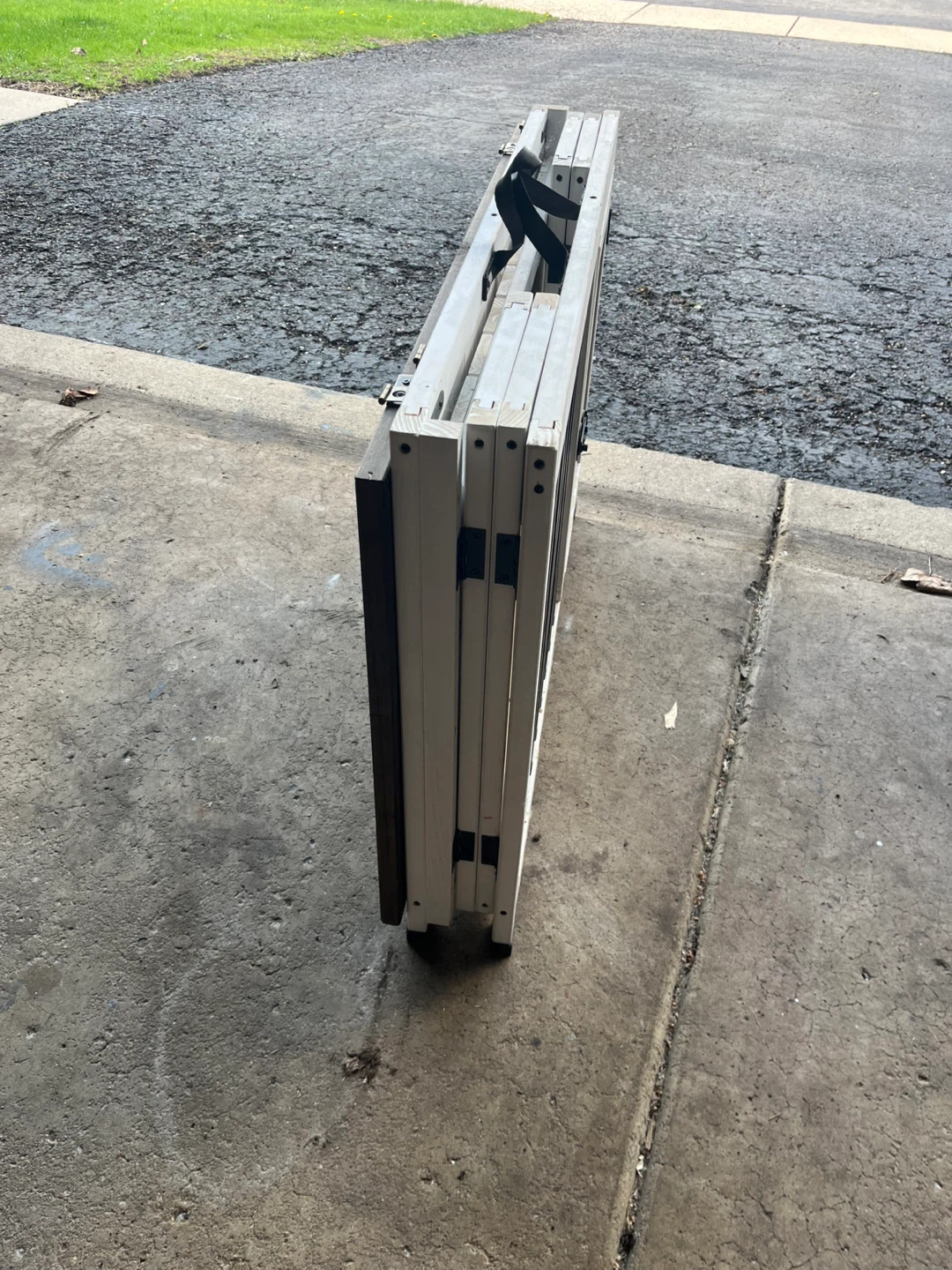 Wooden Dog Crate End Table - photo 4