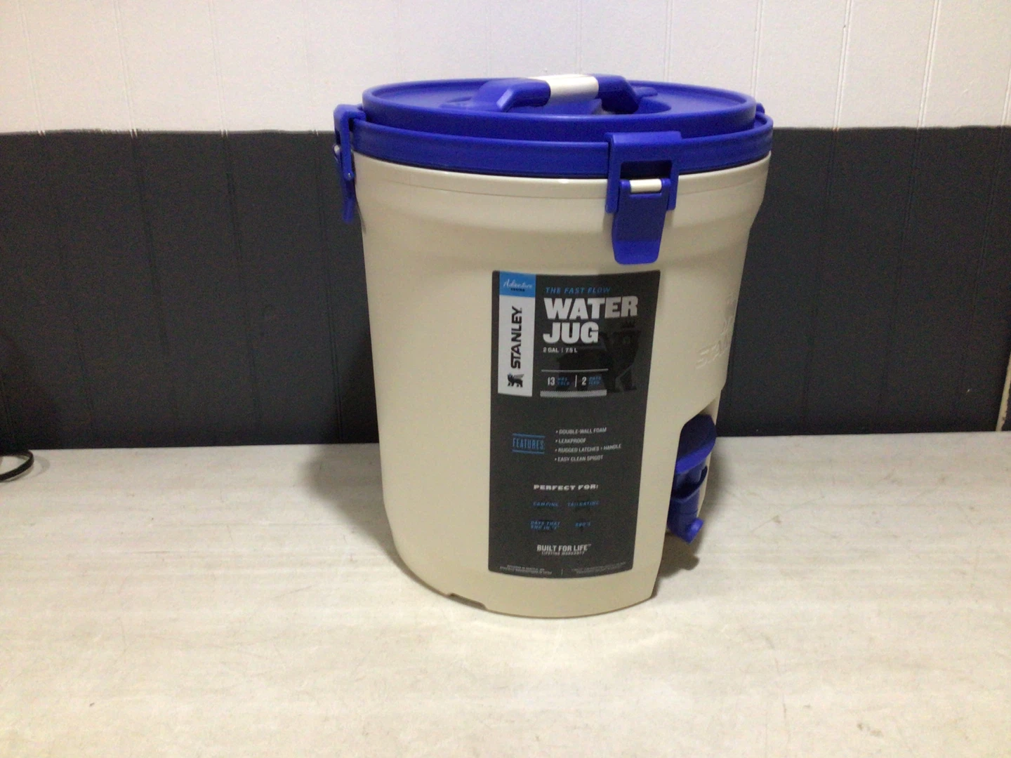 2 Gallon Adventure Fast Flow Water Jug Insulated | Dried Pine - photo 2