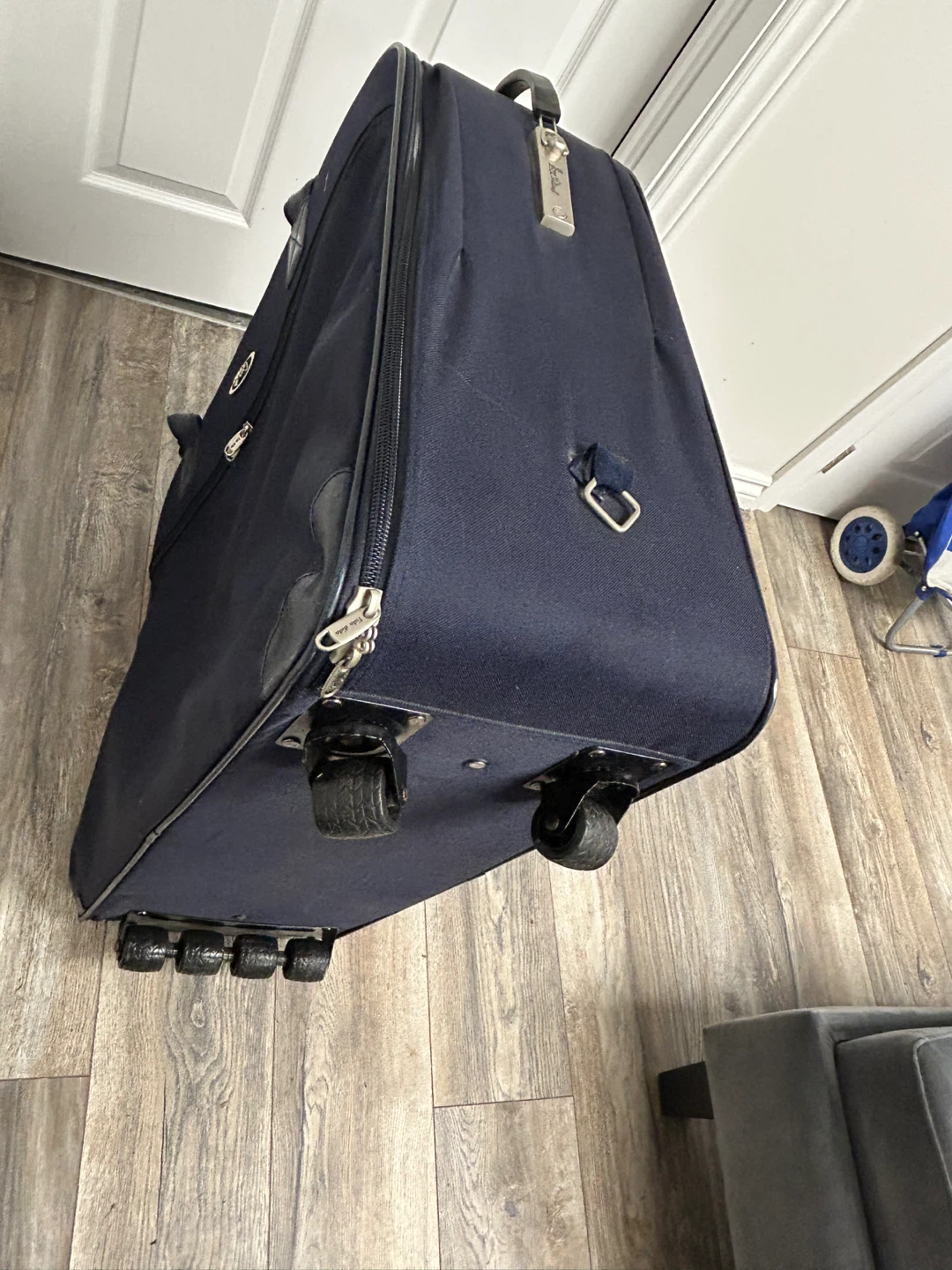 Samsonite Blue Rolling Suitcase - photo 4