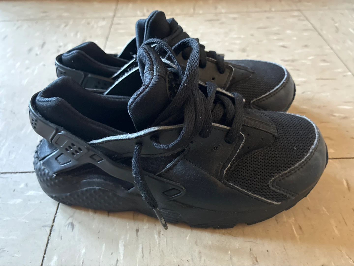 Nike Air Huarache Men's Shoes - photo 2