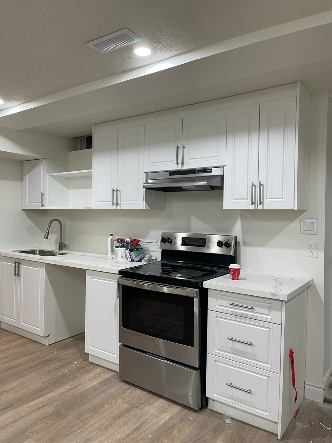 2bd 2 by plus den basement apartment for rent June 1st
