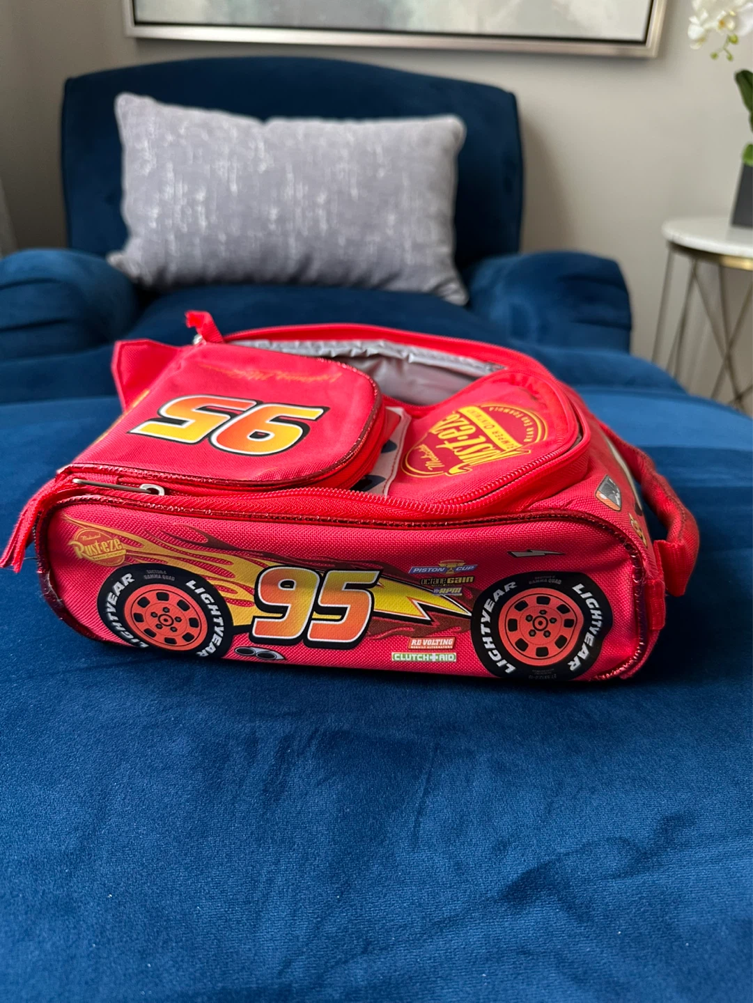 Disney Pixar Cars Lightning McQueen Lunch Box