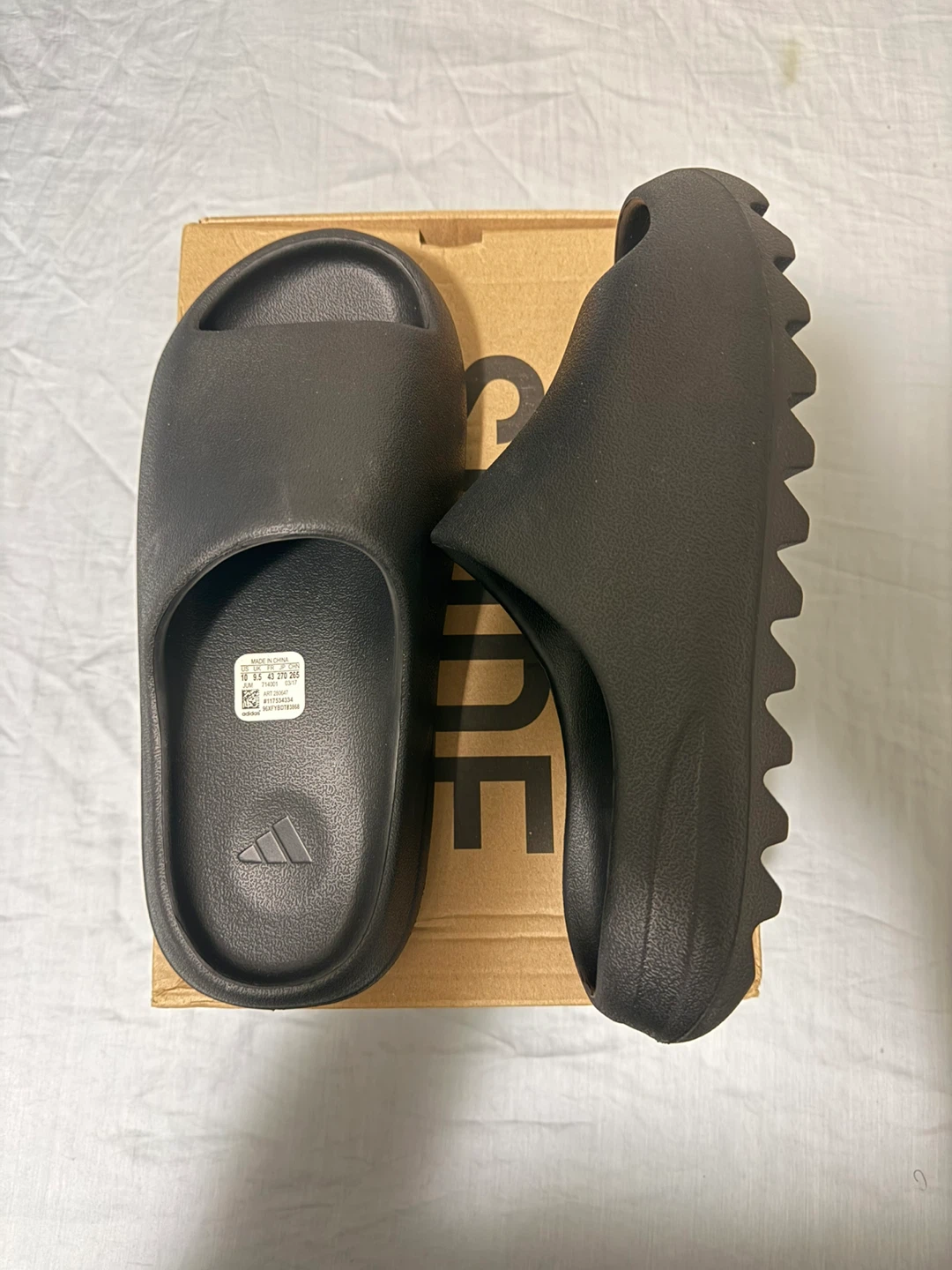 Adidas Yeezy Slide Black Size 9.5