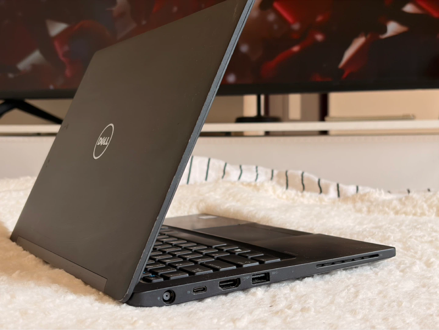Dell Latitude 7280 Laptop - Core i5 / 8GB RAM / 256GB SSD - photo 3