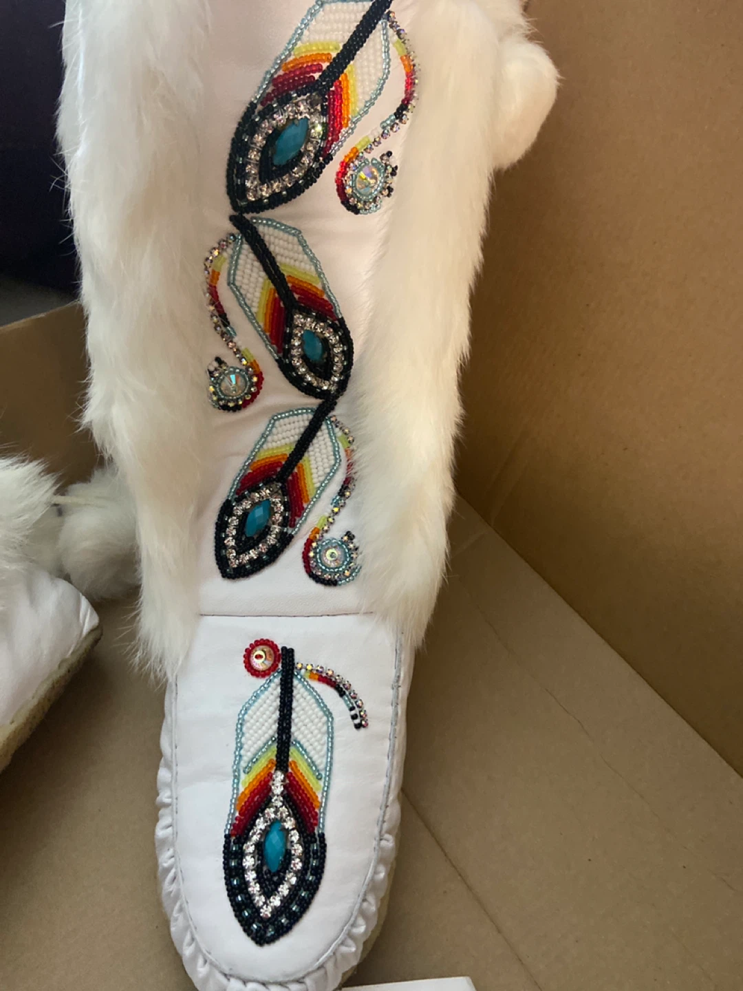 Manitobah Mukluks Storyboot Project Beaded Moccasins - photo 2