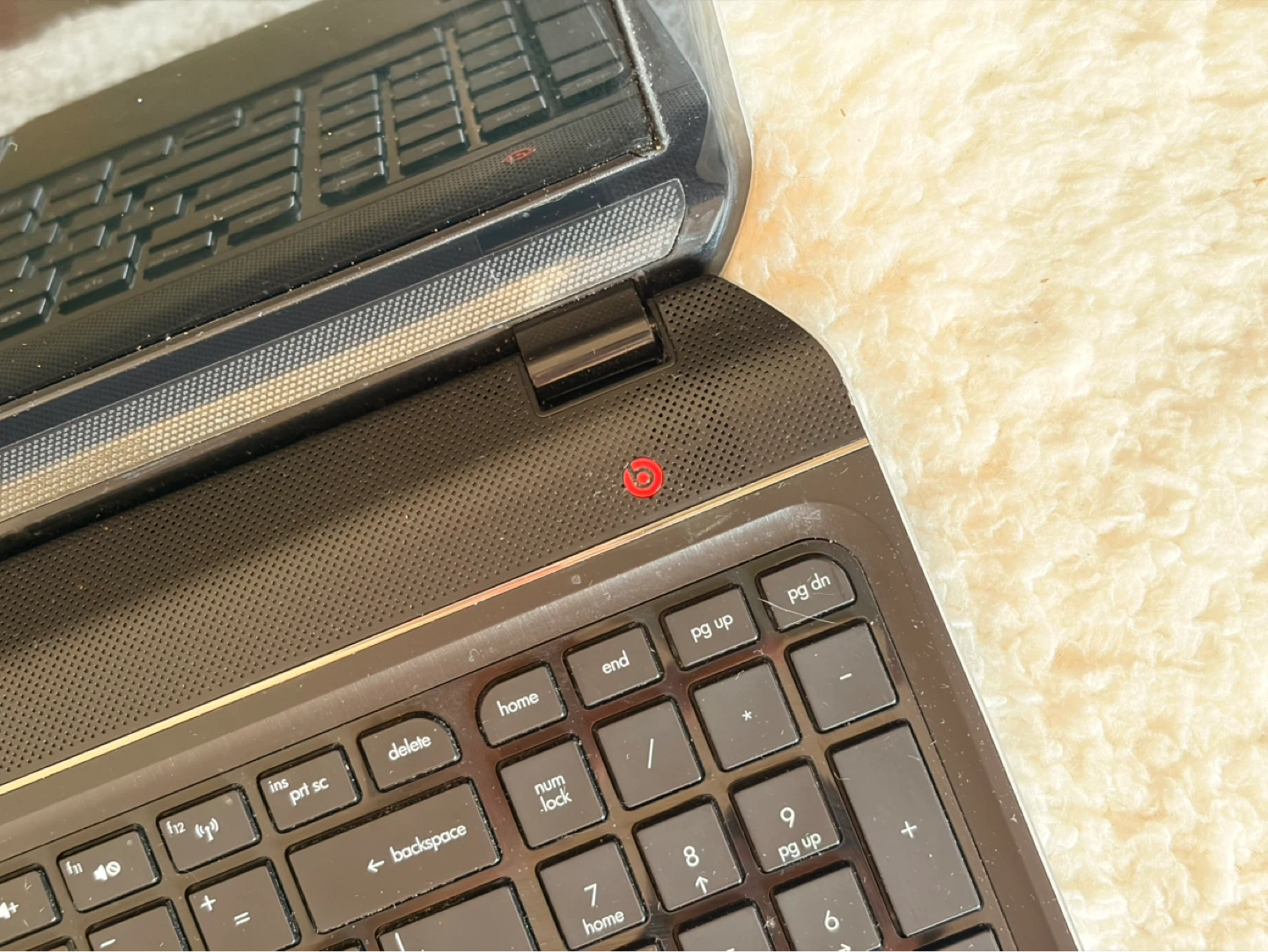 HP Envy dv6 Laptop - 4 Cores / 500GB Storage - photo 5