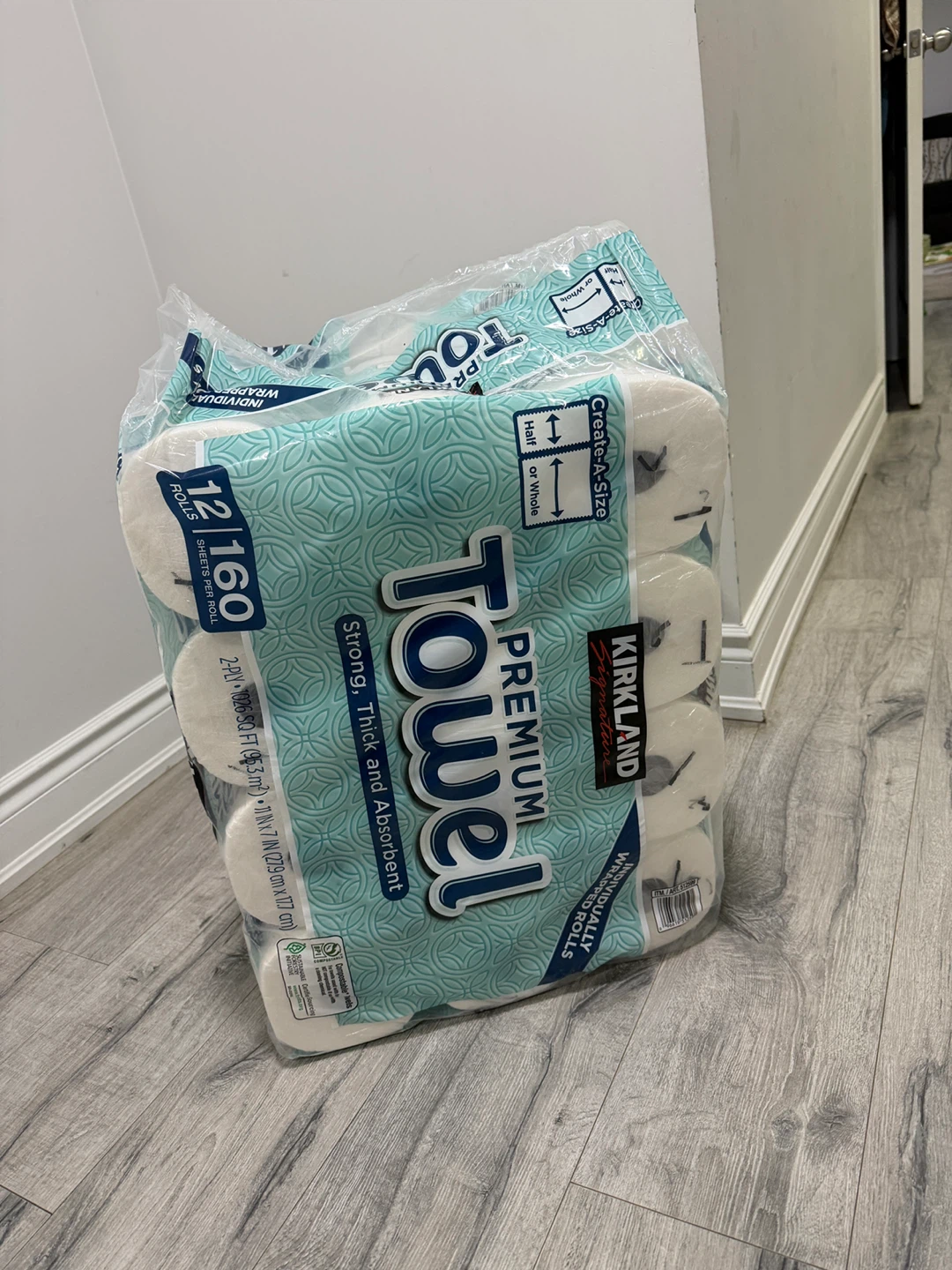 Kirkland Signature Premium Kitchen Towels - photo 2