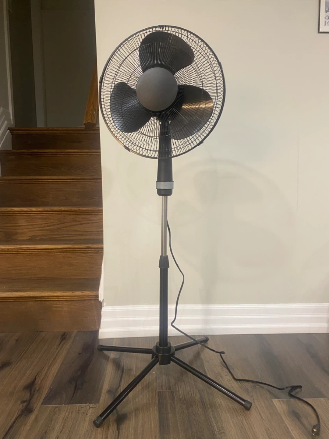 Standing Fan - photo 2