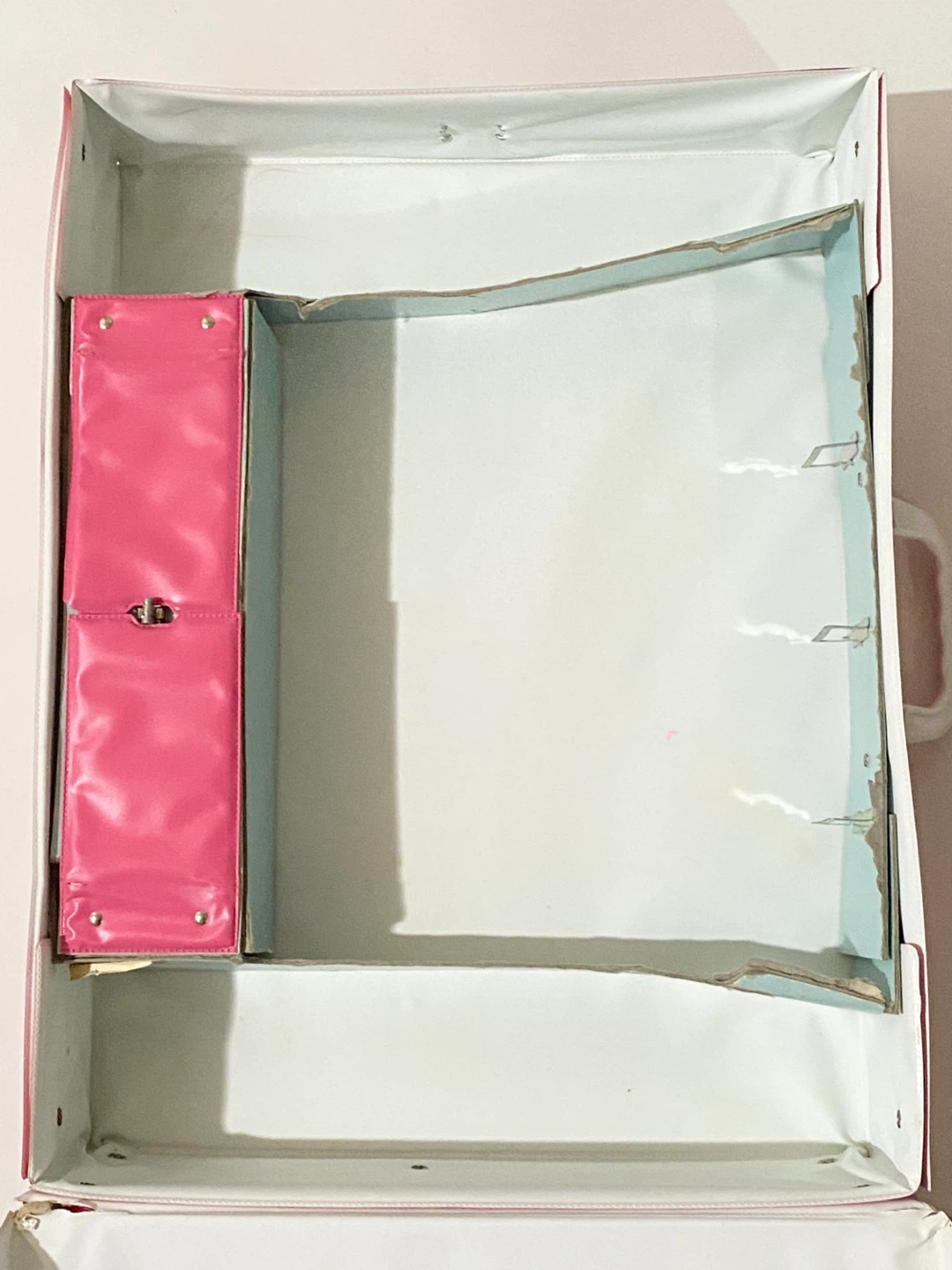 Vintage Barbie Double Doll Case - photo 3