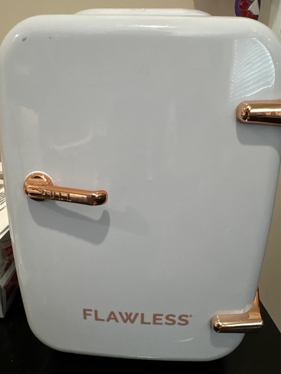 FLAWLESS Beauty Fridge| Great for Summer - photo 2