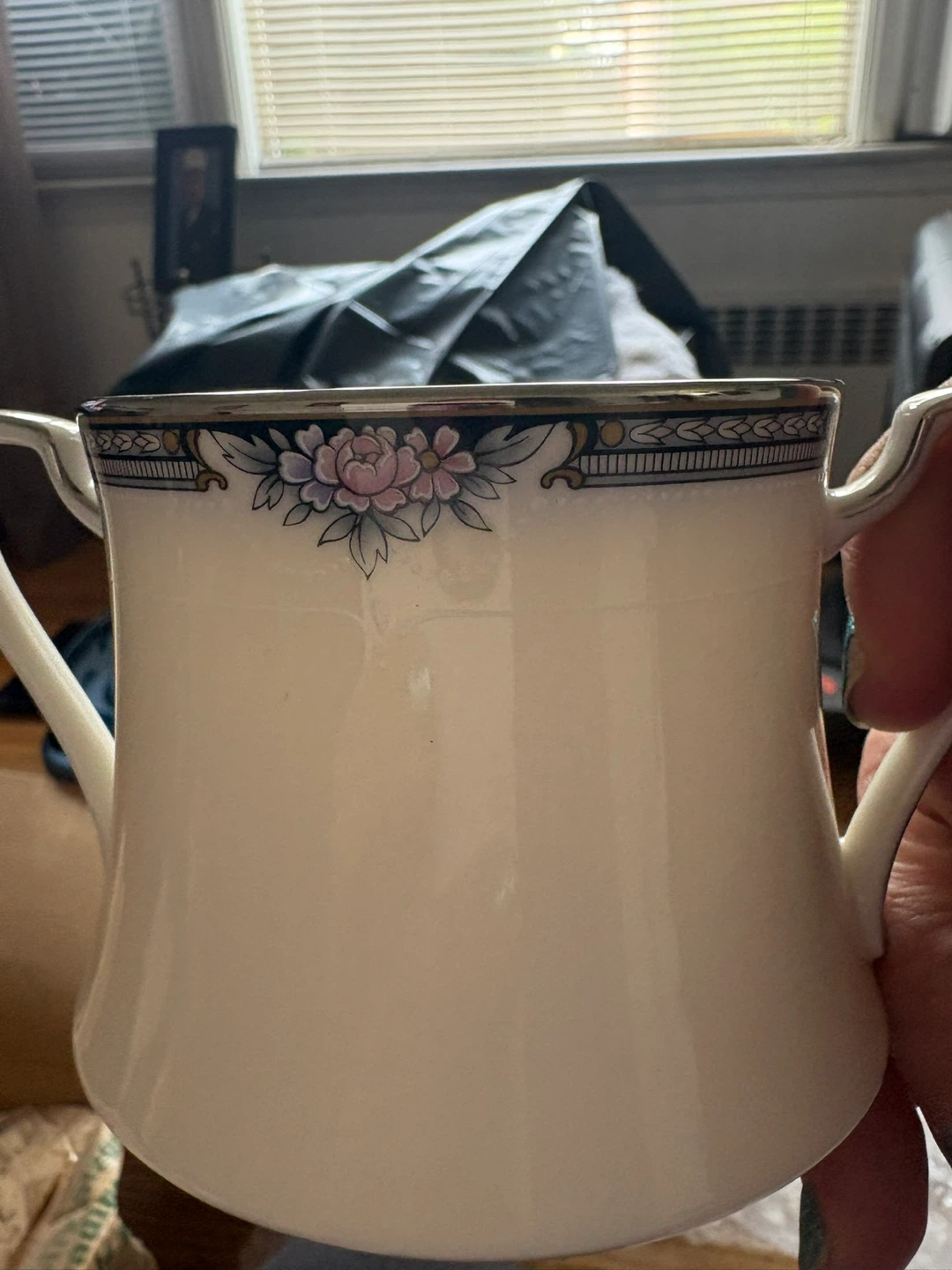 Vintage China Plate, Sugar Bowl, and Glass Set - photo 5