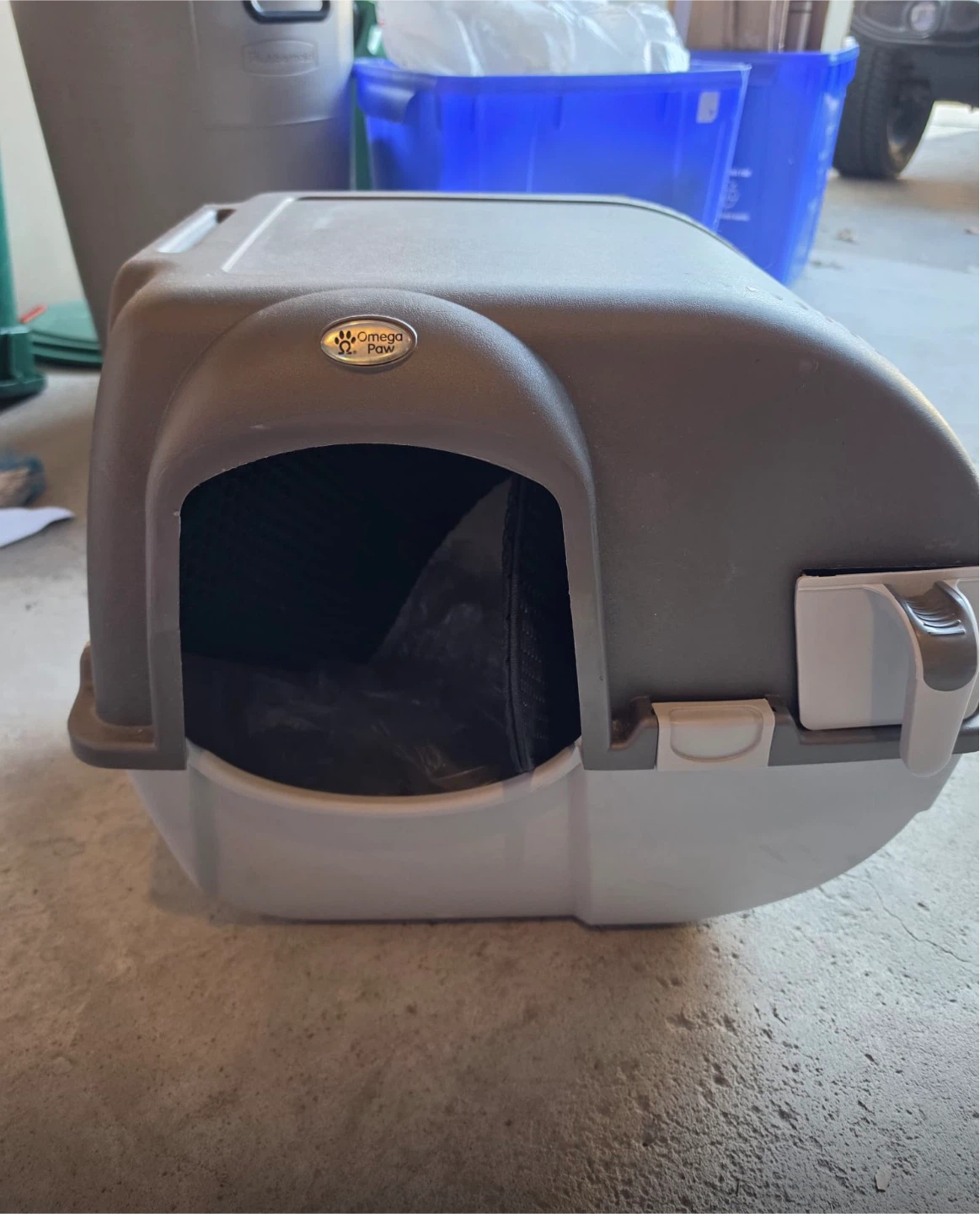 Omega Paw Roll 'n' Clean Self-Cleaning Litter Box - photo 2