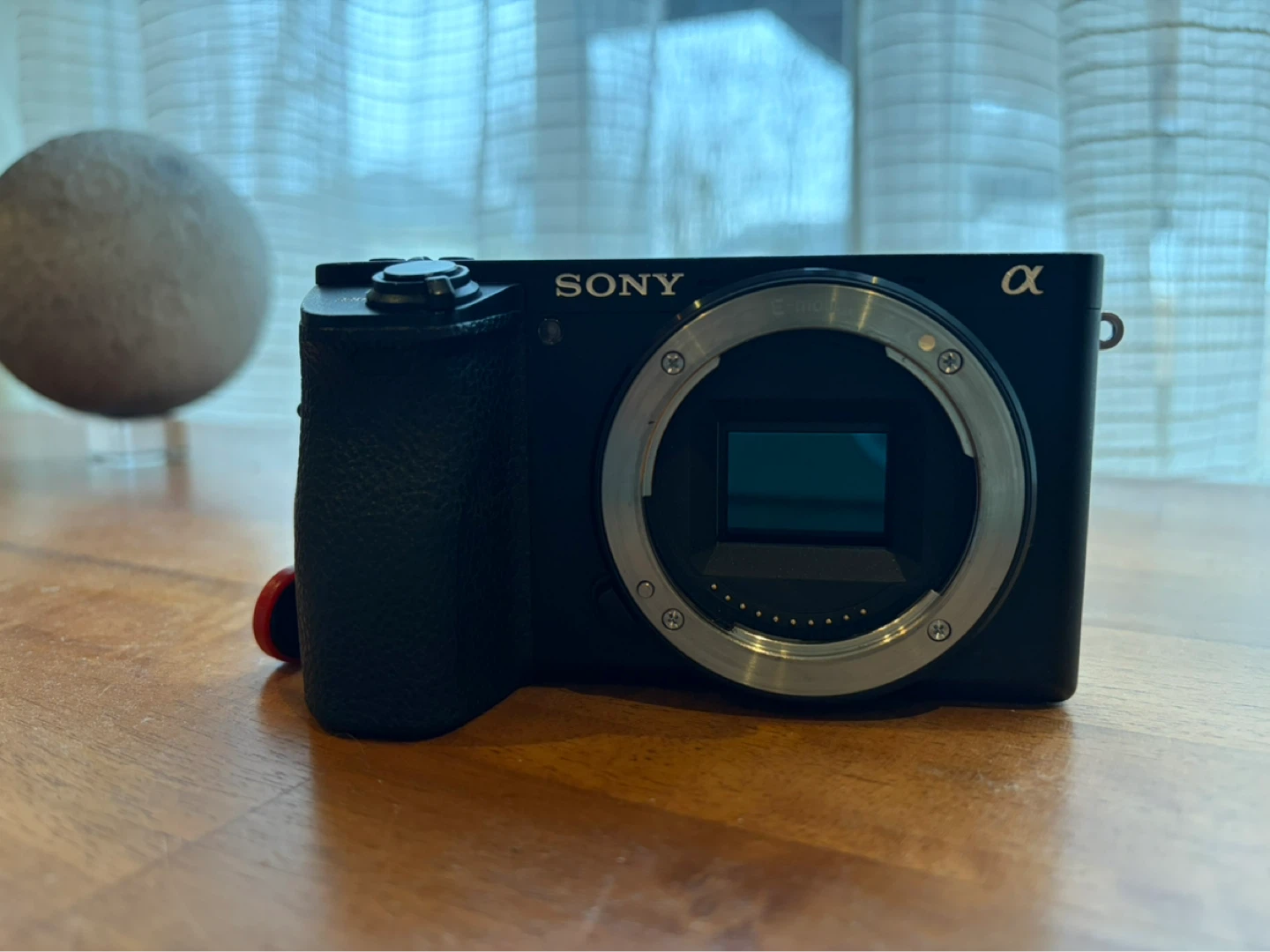 Sony Alpha a6500 Mirrorless Camera - photo 3