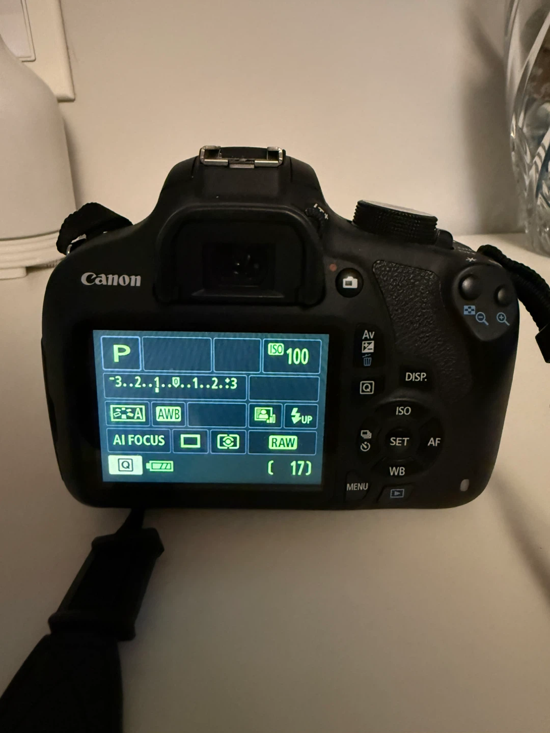 Canon EOS Rebel T5 with Zoom Lens - photo 3