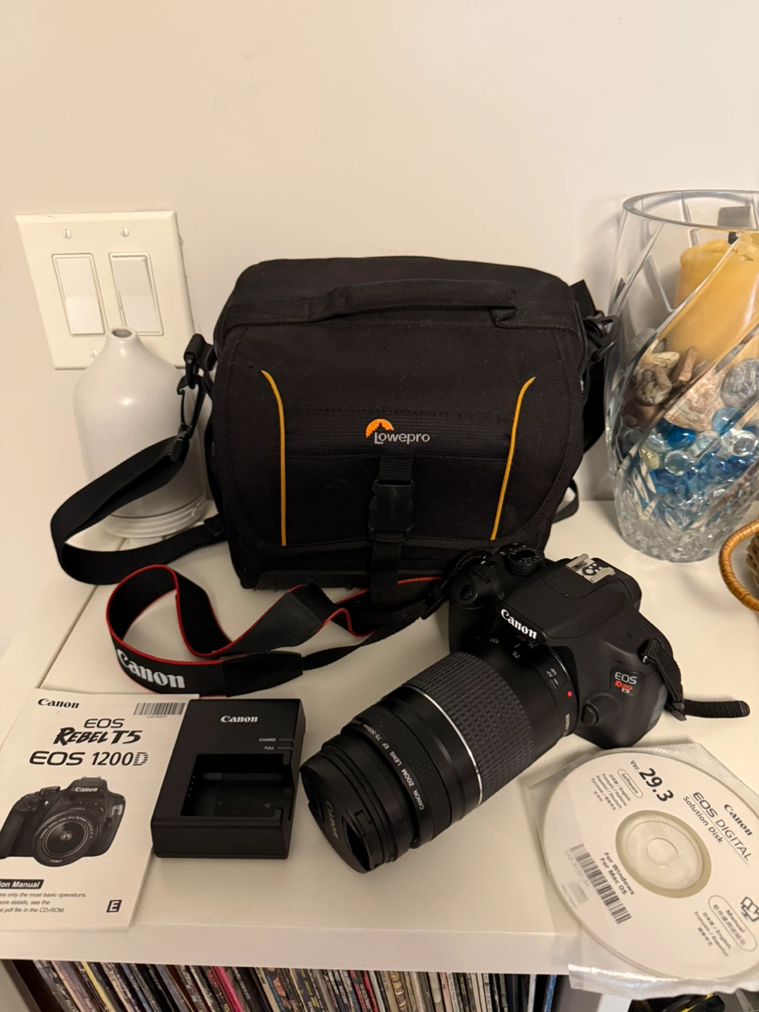 Canon EOS Rebel T5 with Zoom Lens