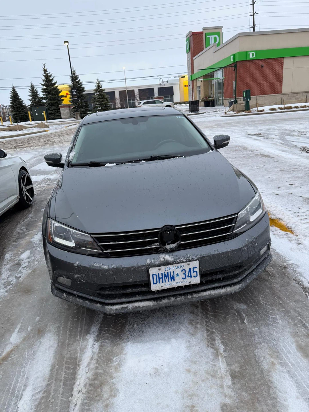 Volkswagen Jetta Gray Sedan - photo 4