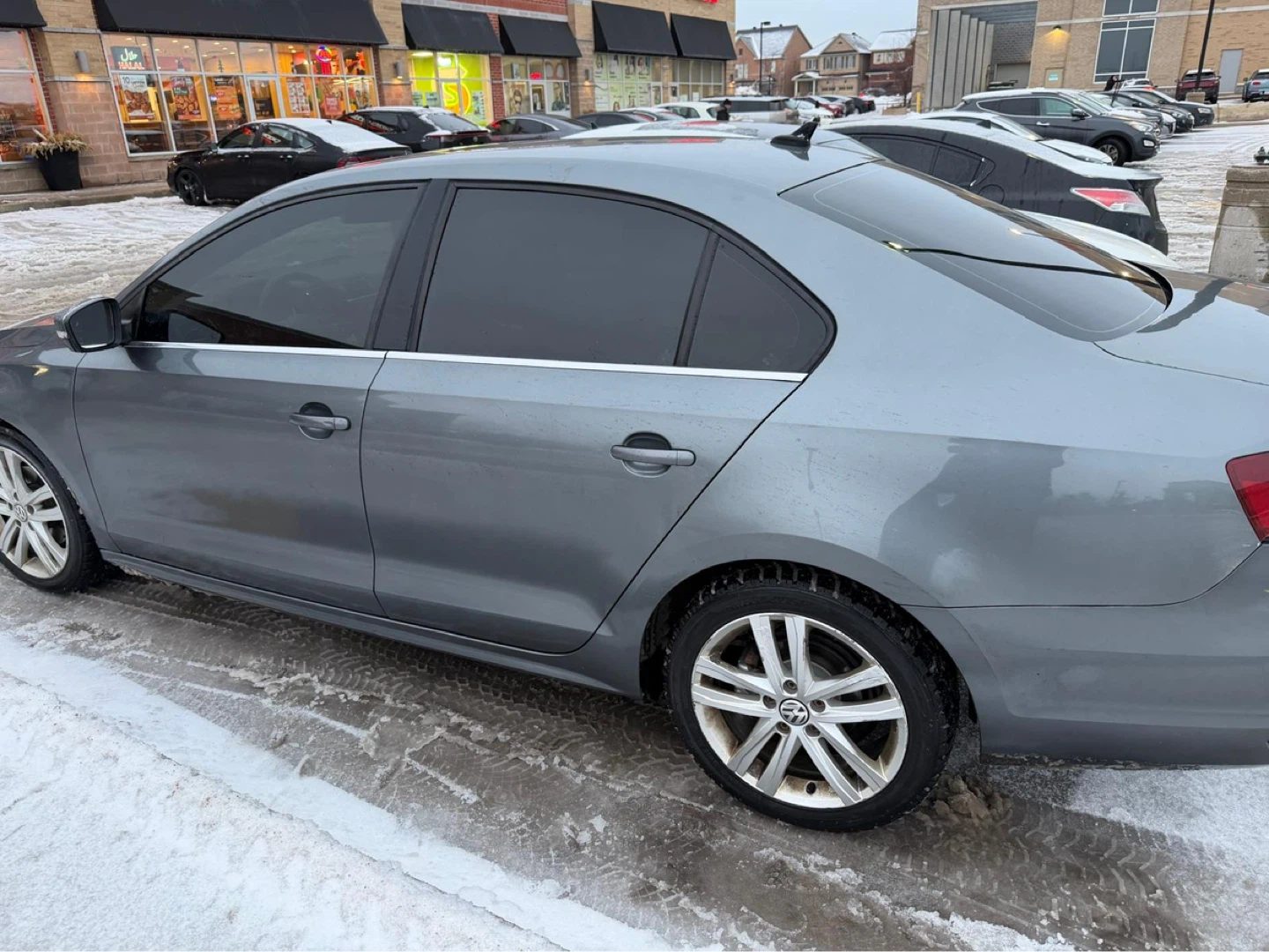 Volkswagen Jetta Gray Sedan - photo 5