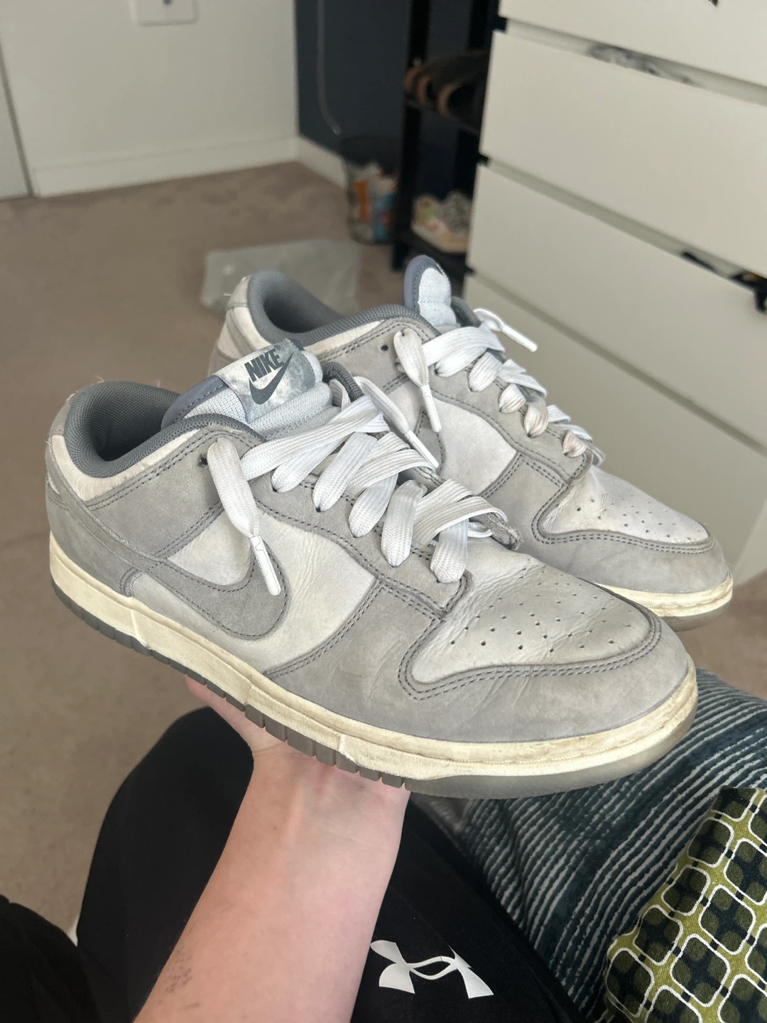 Nike Dunk Low, White and Grey - photo 2