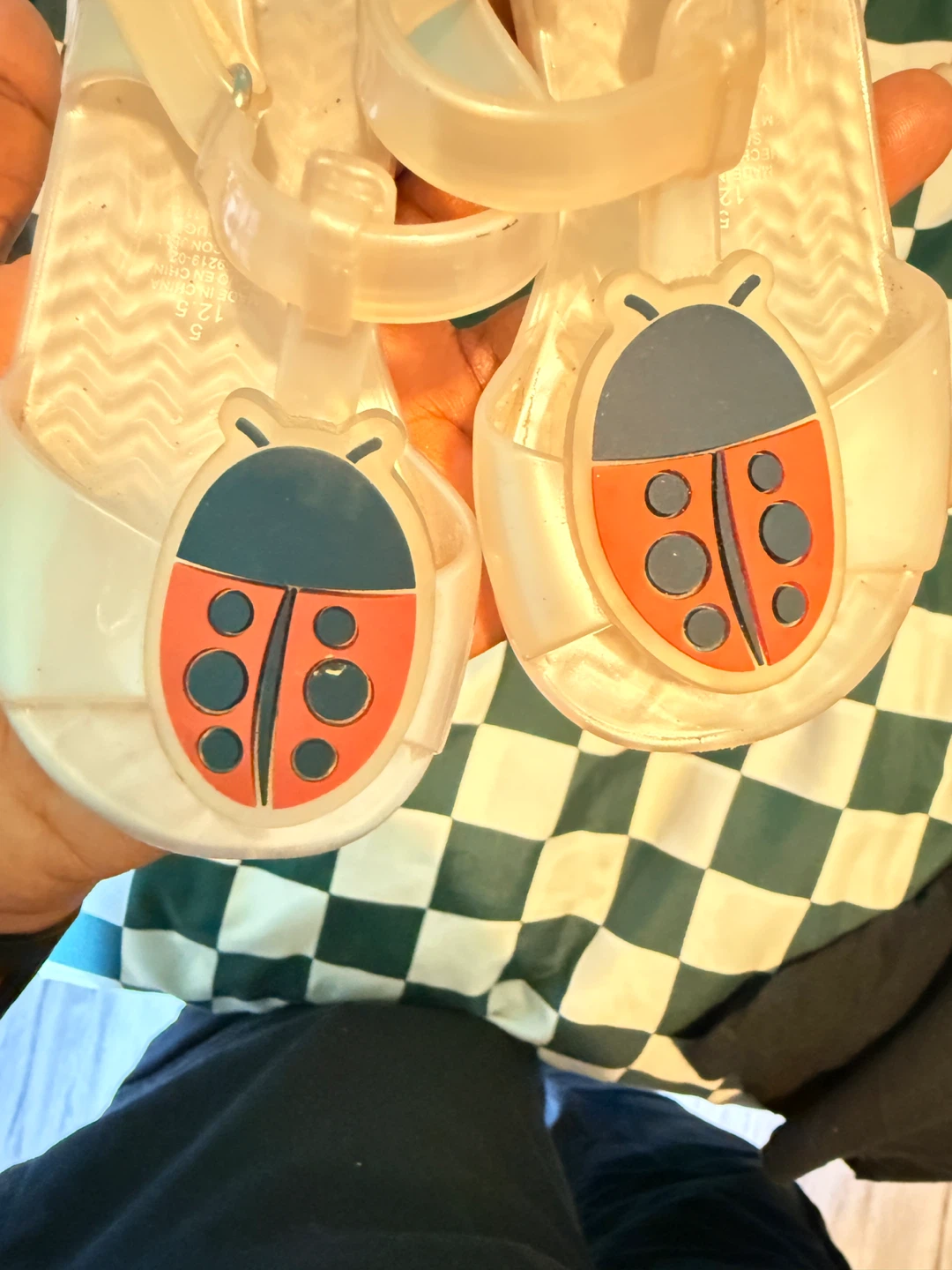 Toddler Jelly Sandals with Ladybug Design - photo 2