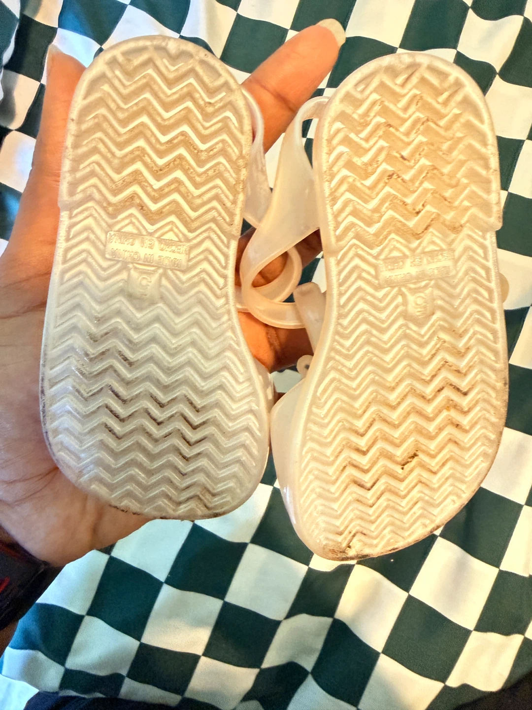 Toddler Jelly Sandals with Ladybug Design - photo 4