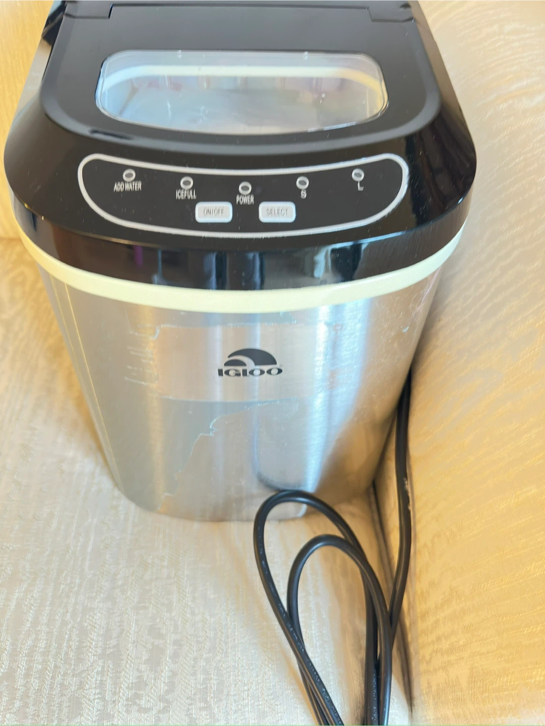 Igloo Ice Maker - photo 3