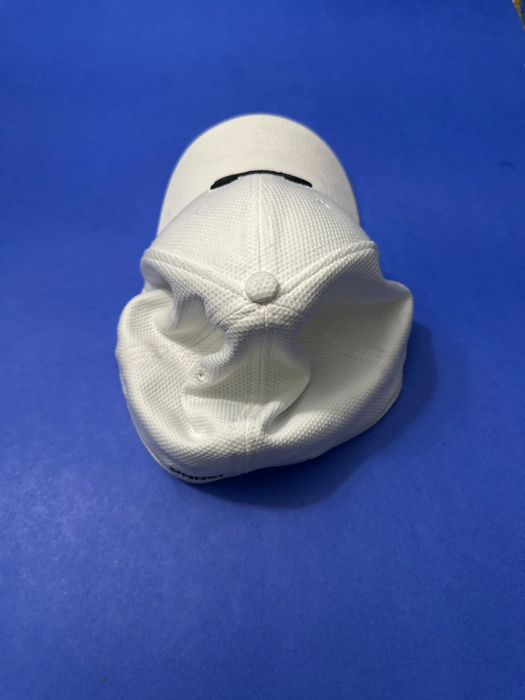 Under Armour White Baseball Cap - photo 3